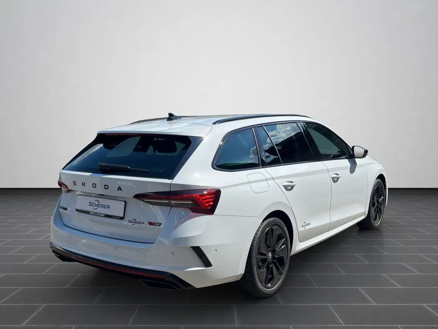 Skoda Octavia Combi RS 2,0 TSI 195 kW 7-Gang-DSG Octav Weiß - 2