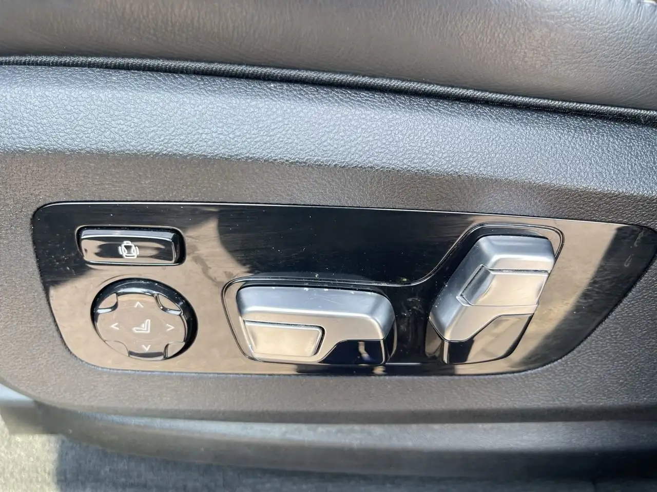 BMW X7 снимка BMW X7