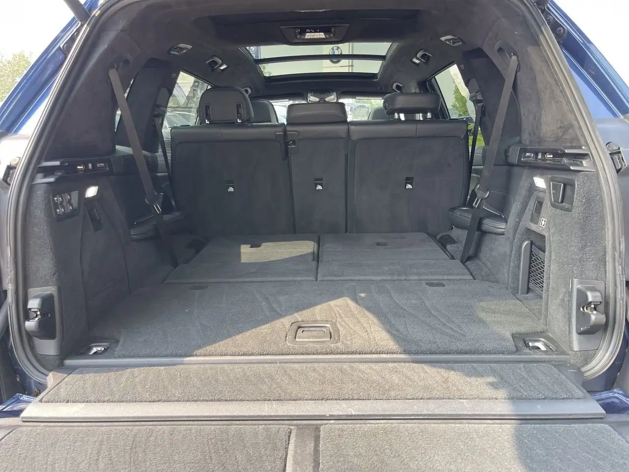 BMW X7 снимка BMW X7