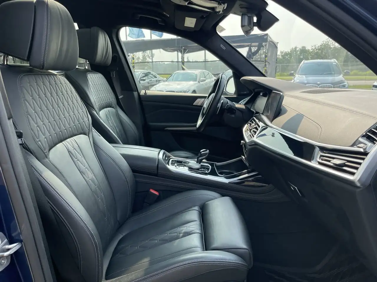 BMW X7 снимка BMW X7