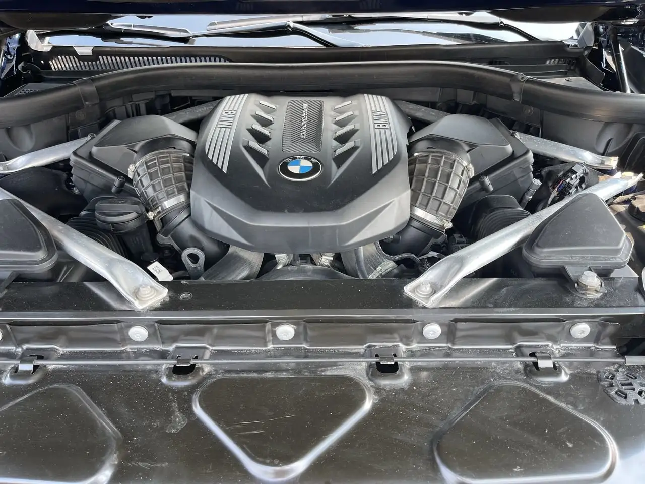 BMW X7 снимка BMW X7