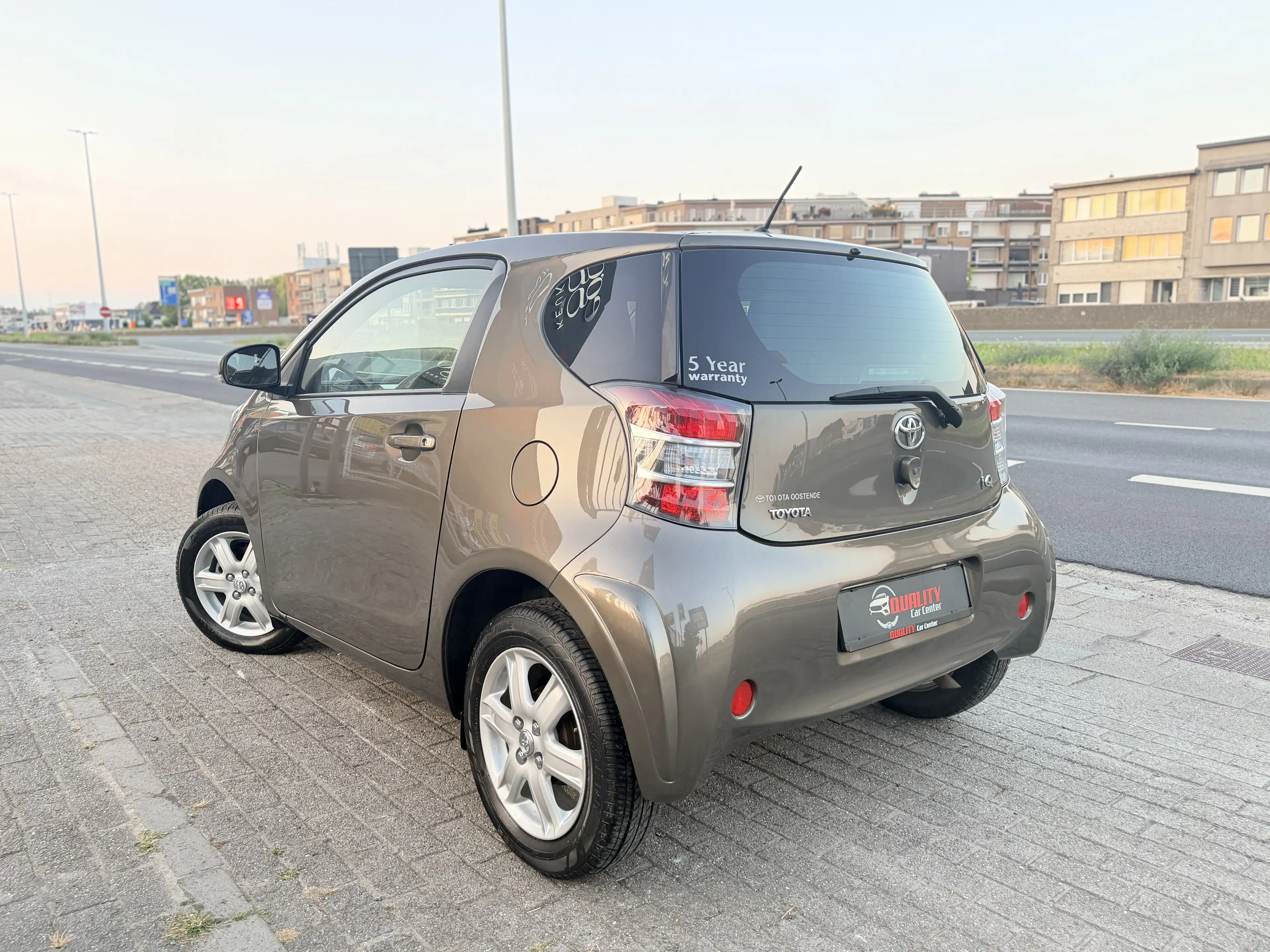 Toyota iQ 1.0i VVT-i Airco 036000km 1st eigenaar GARANTIE — photo 4