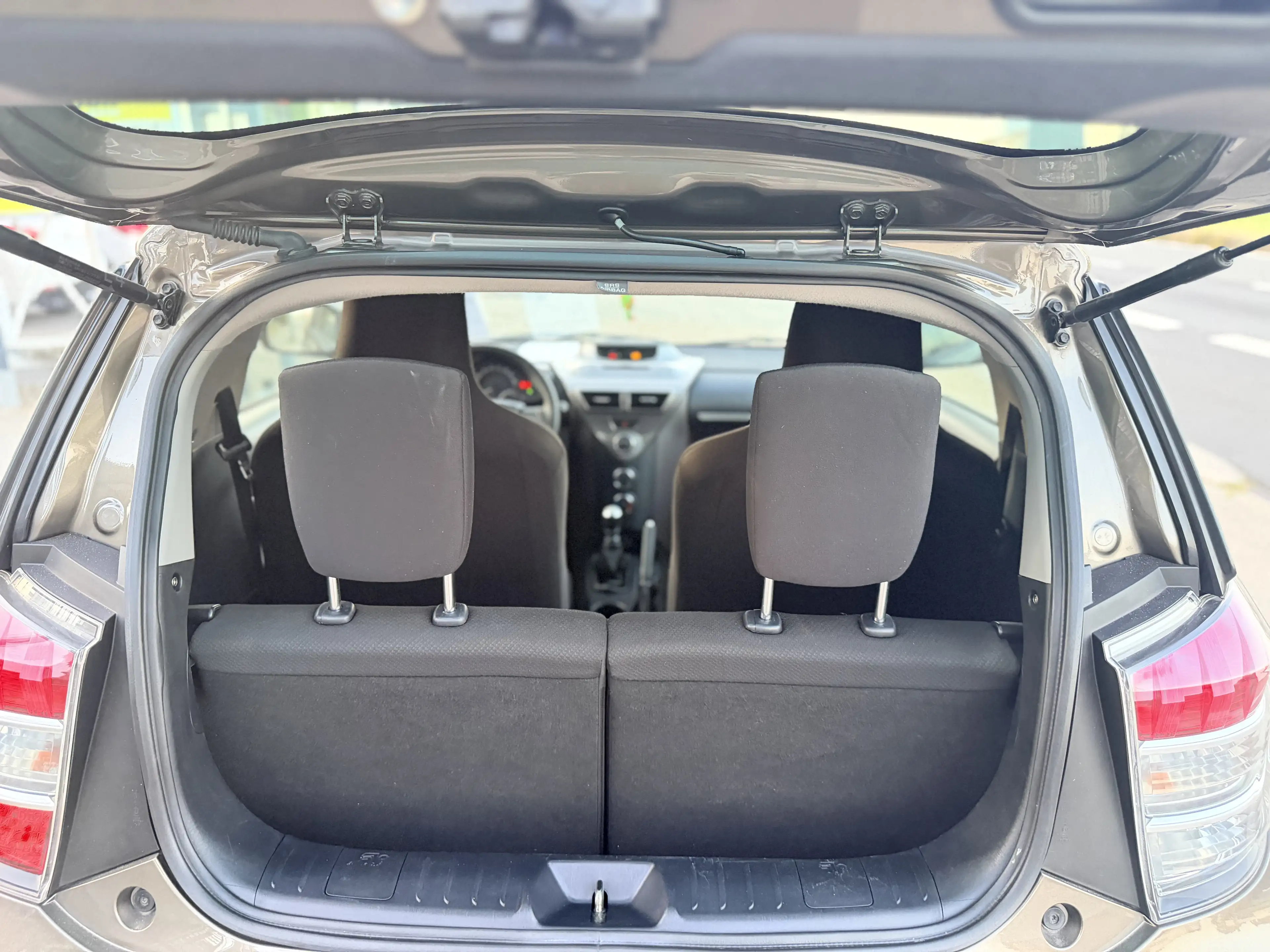 Toyota iQ 1.0i VVT-i Airco 036000km 1st eigenaar GARANTIE — photo 14