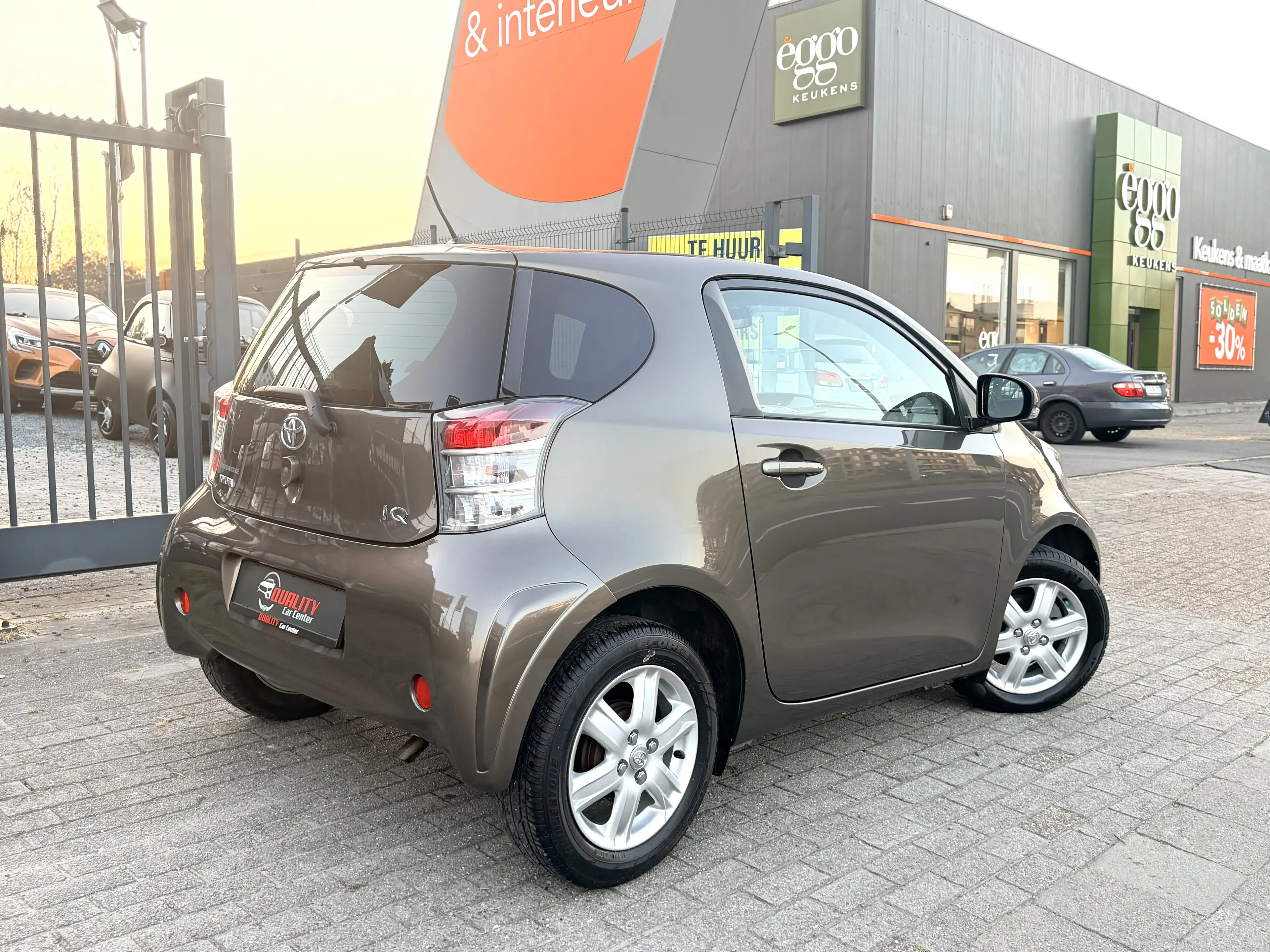 Toyota iQ 1.0i VVT-i Airco 036000km 1st eigenaar GARANTIE — photo 6