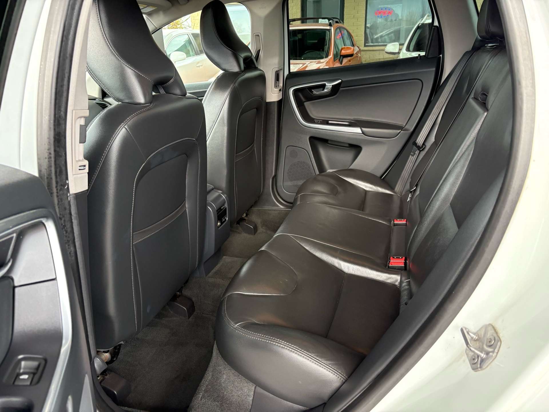 2015 Volvo XC60 2015.5 AWD T5 Premier Plus I ACCIDENT FREE I CERTI thumb 12