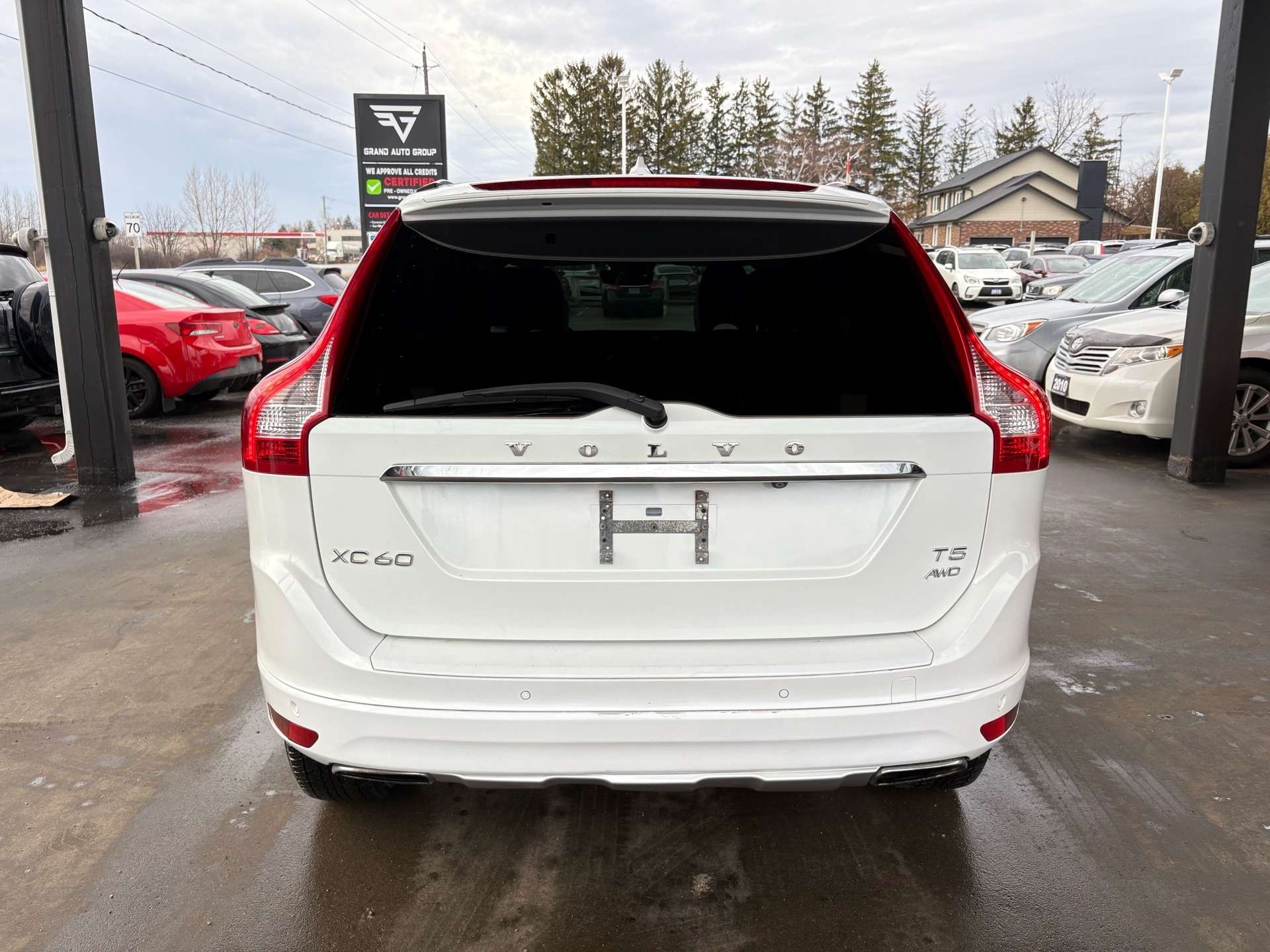 2015 Volvo XC60 2015.5 AWD T5 Premier Plus I ACCIDENT FREE I CERTI alt 5