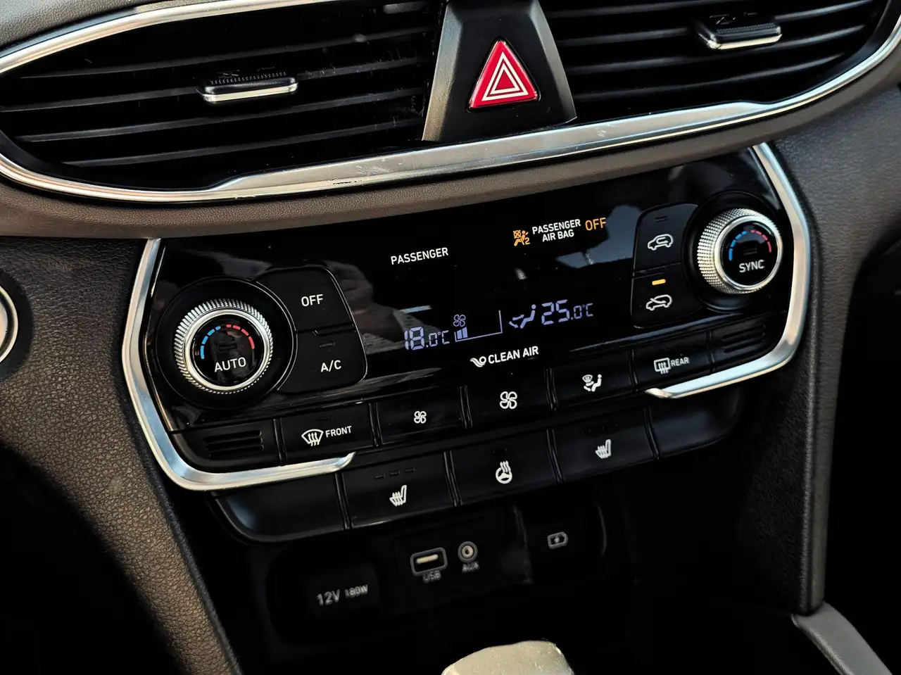 Hyundai SANTA FE снимка Hyundai SANTA FE