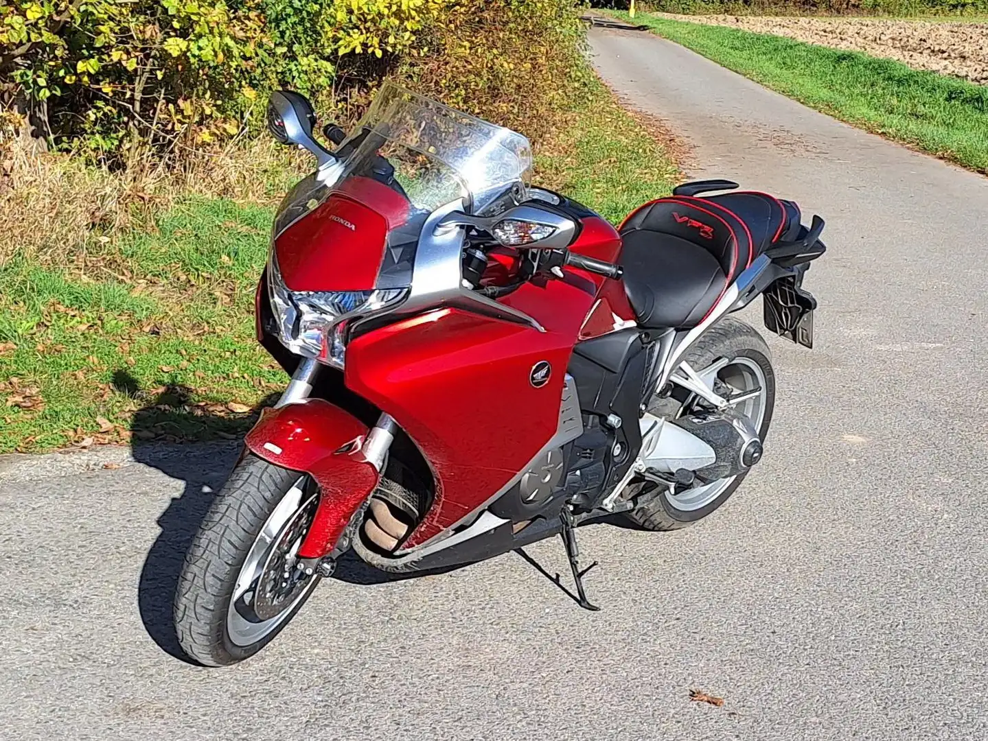 Honda VFR 1200 FD  DCT Roşu - 1
