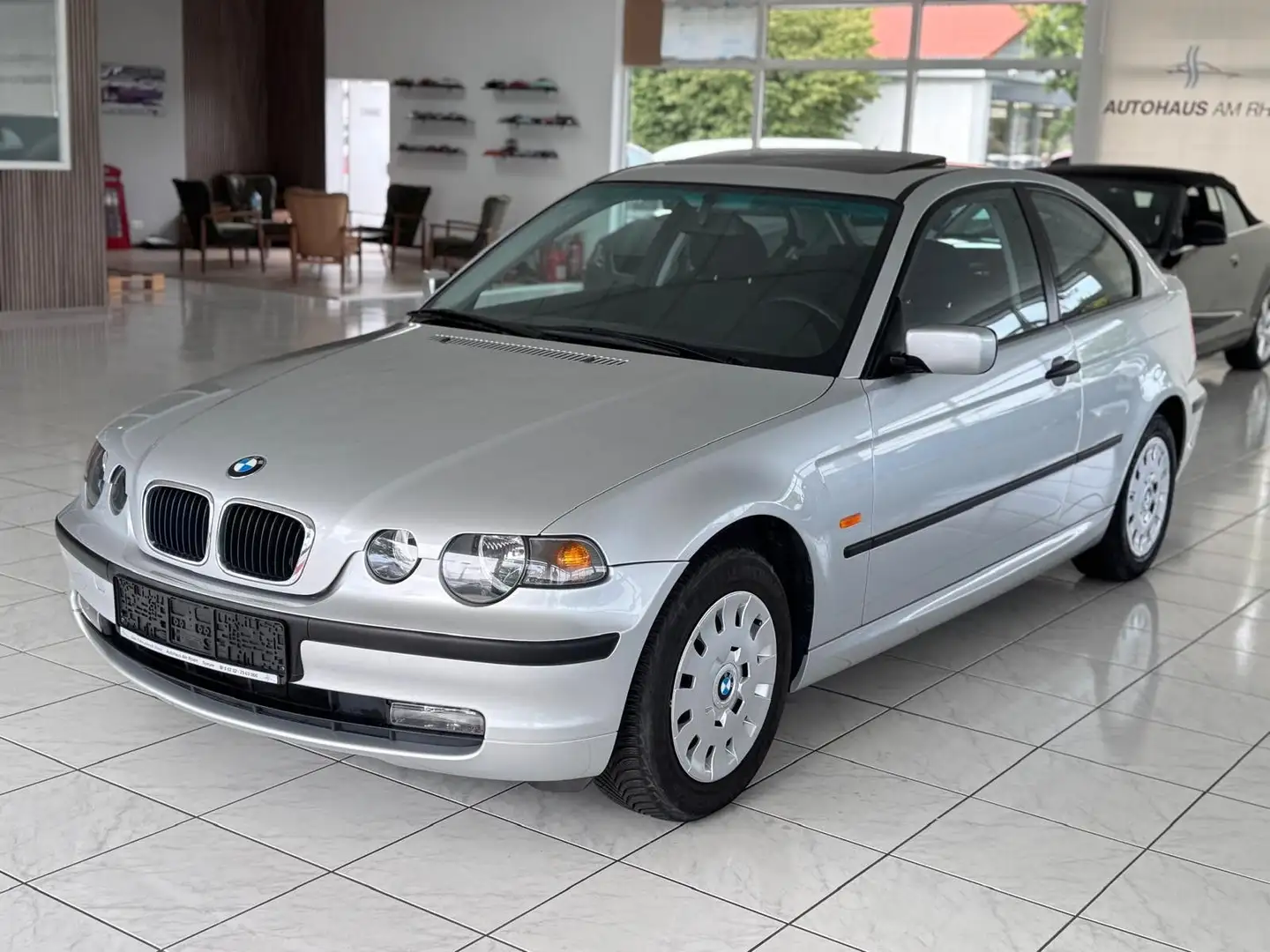 BMW 316 TI+Klima+Sitzheizung+Hebedach+Alu+8xBereift Silber - 2