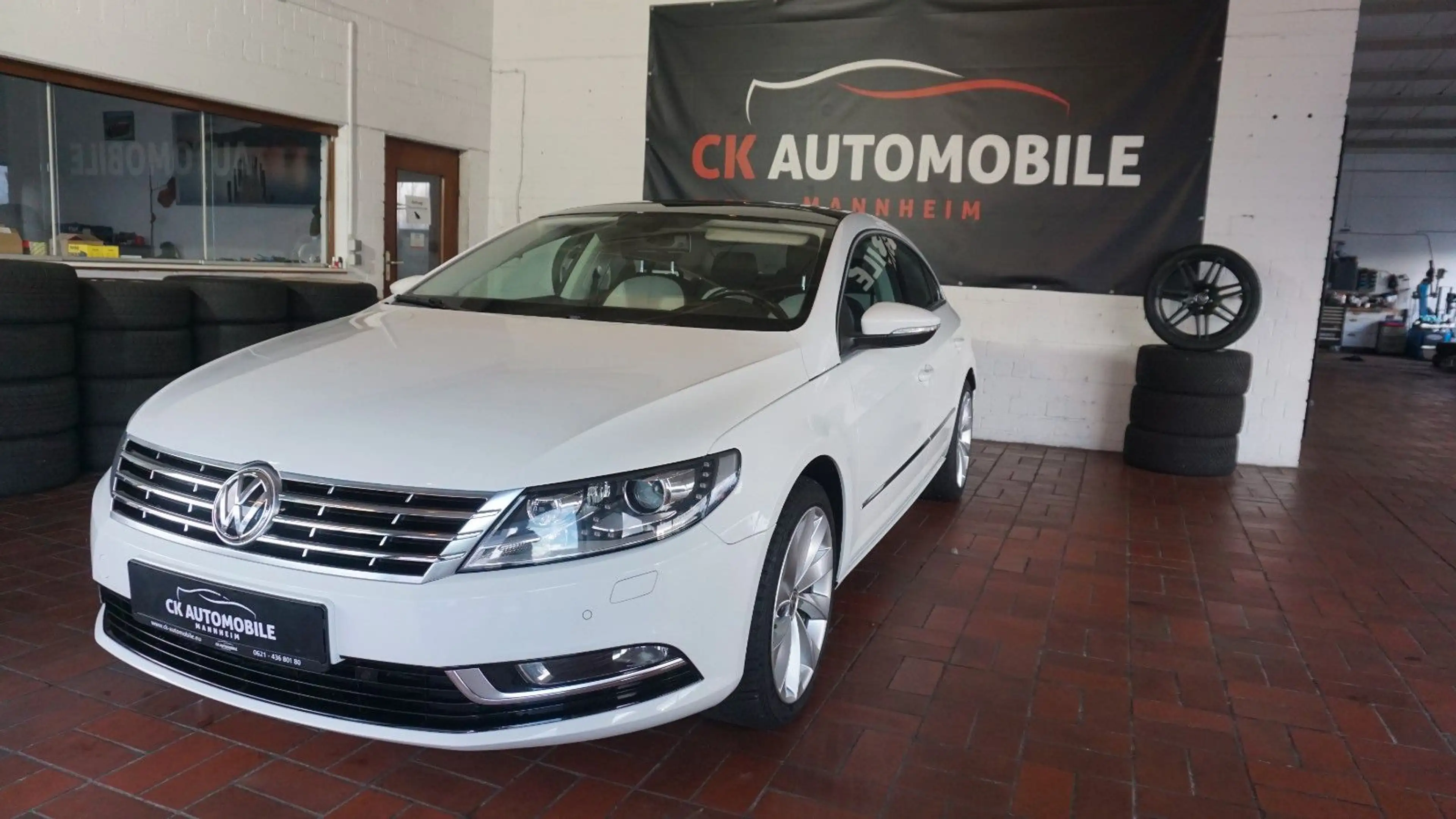 Volkswagen CC Basis BMT PANO NAVI SHZ KAMERA BI-XENON 184PS — photo 4