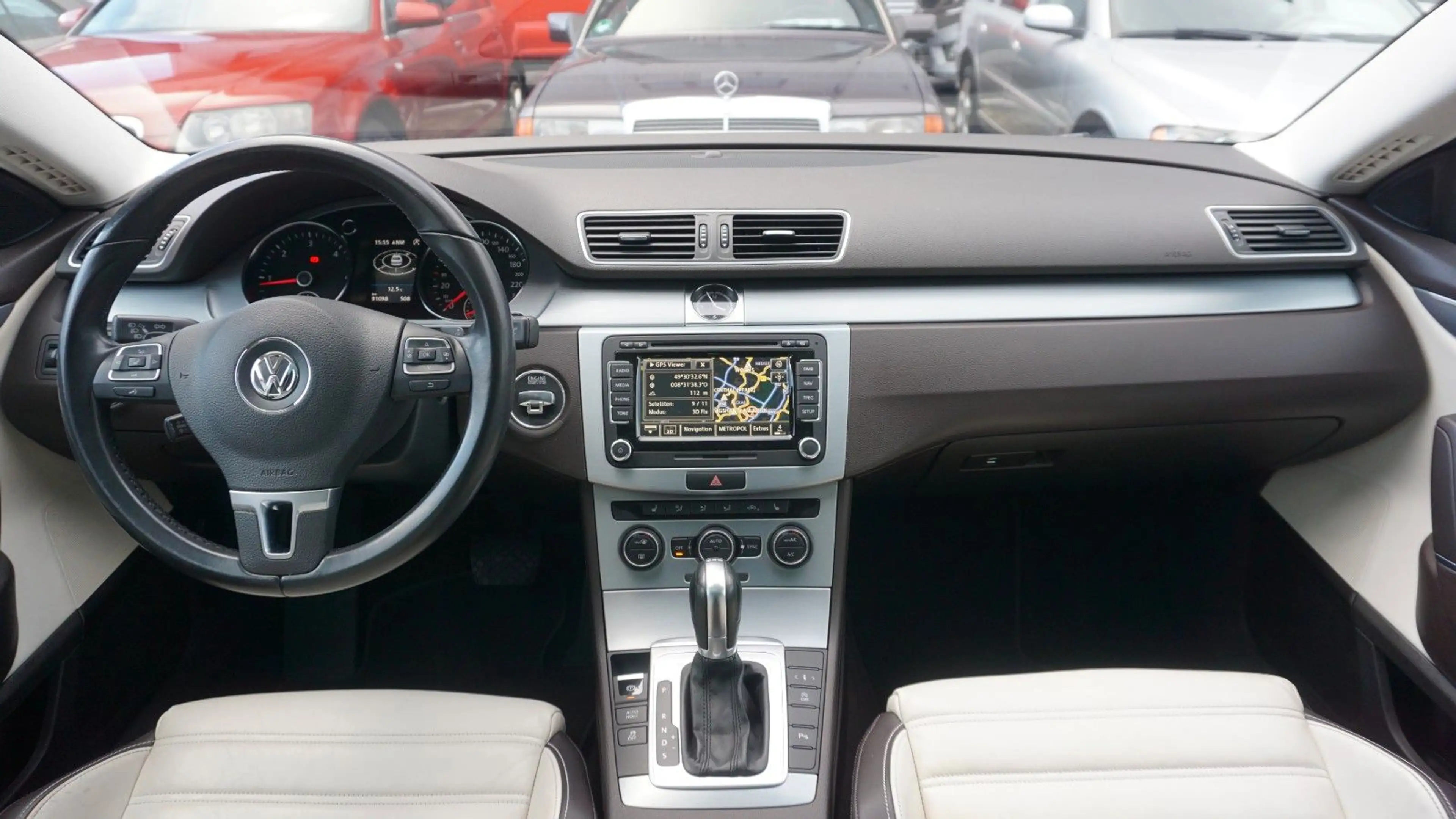 Volkswagen CC Basis BMT PANO NAVI SHZ KAMERA BI-XENON 184PS — photo 15