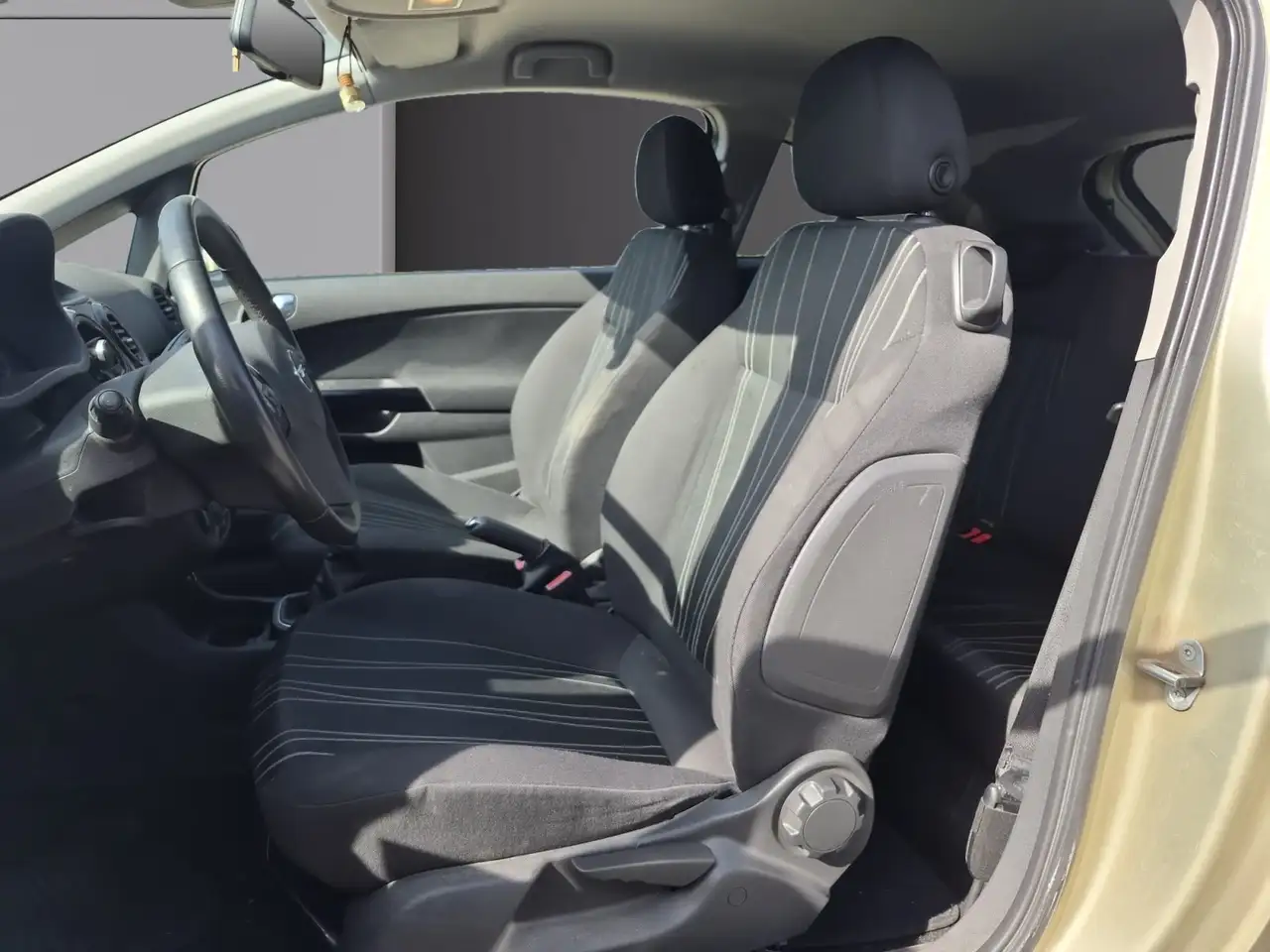 Opel Corsa Corsa — photo 7