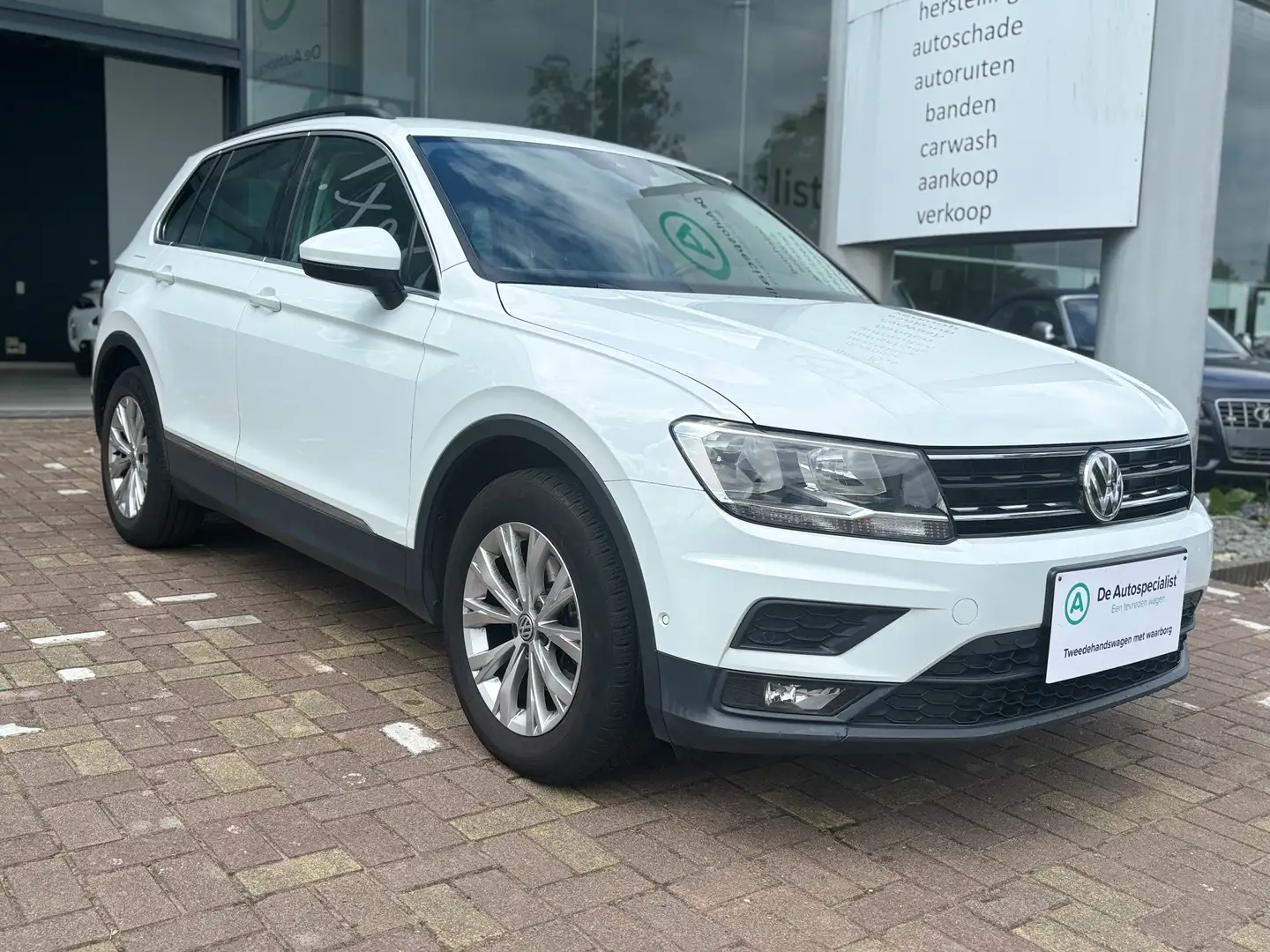 Volkswagen Tiguan 2.0 TDi SCR Comfortline DSG (EU6.2) Blanc - 2