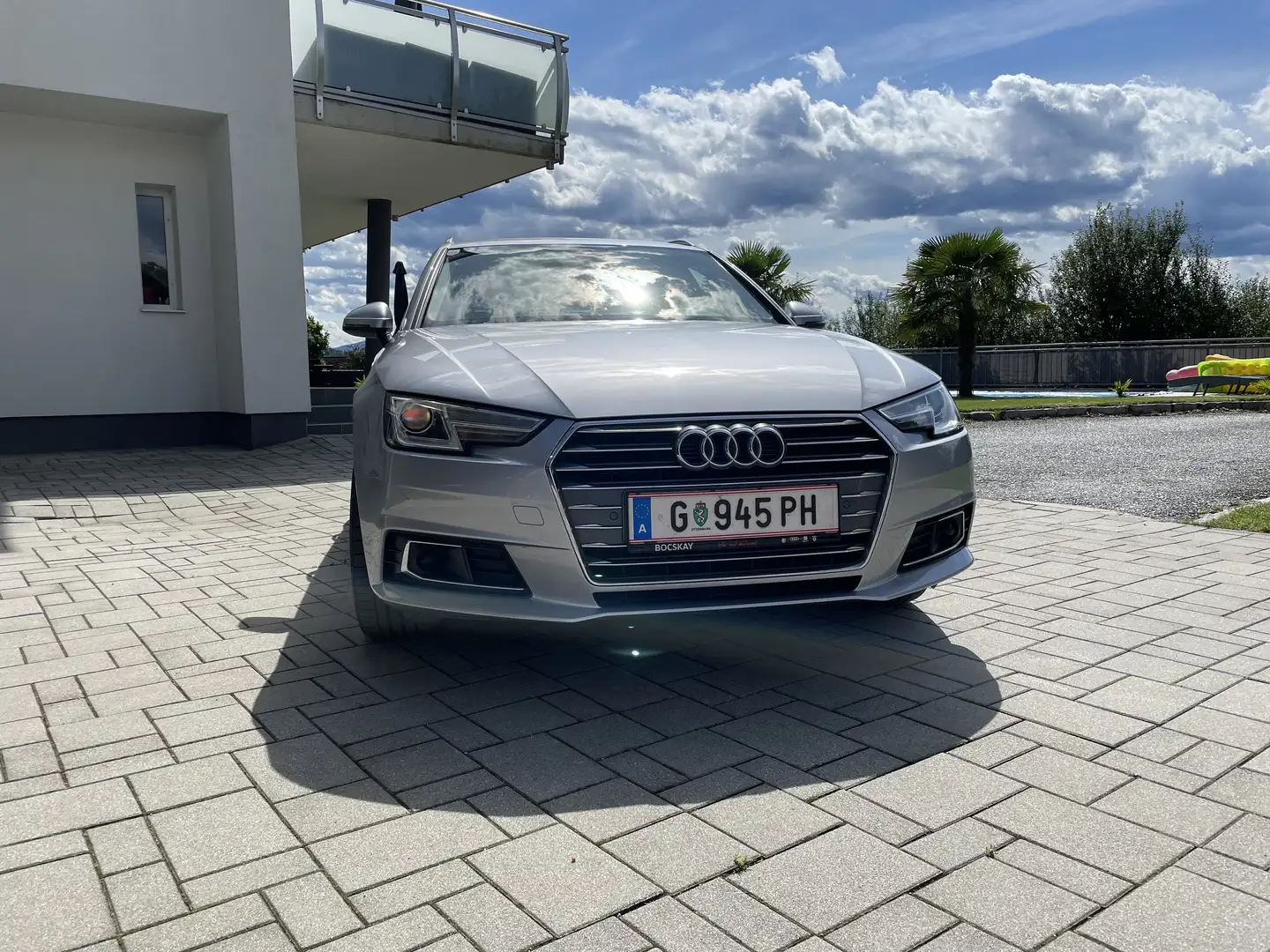 Audi A4 Avant 2,0 TDI Sport S-tronic - 1