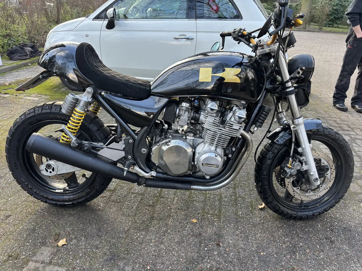 Kawasaki ZR 750 Scrambler Negro - 2