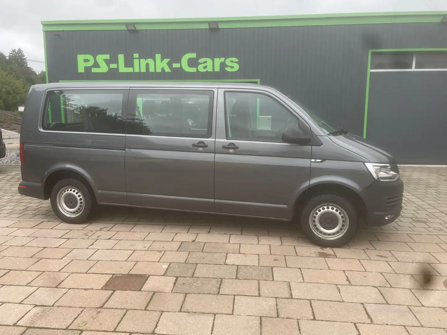 Volkswagen T6 Kombi 2.0 TDI 4-Motion Lang 8-Sitzer Grau - 1