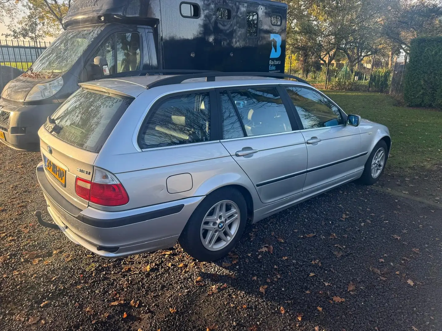 BMW 330 330 318i Special Exec. Zilver - 2