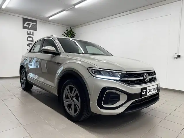 Volkswagen T-Roc view 5