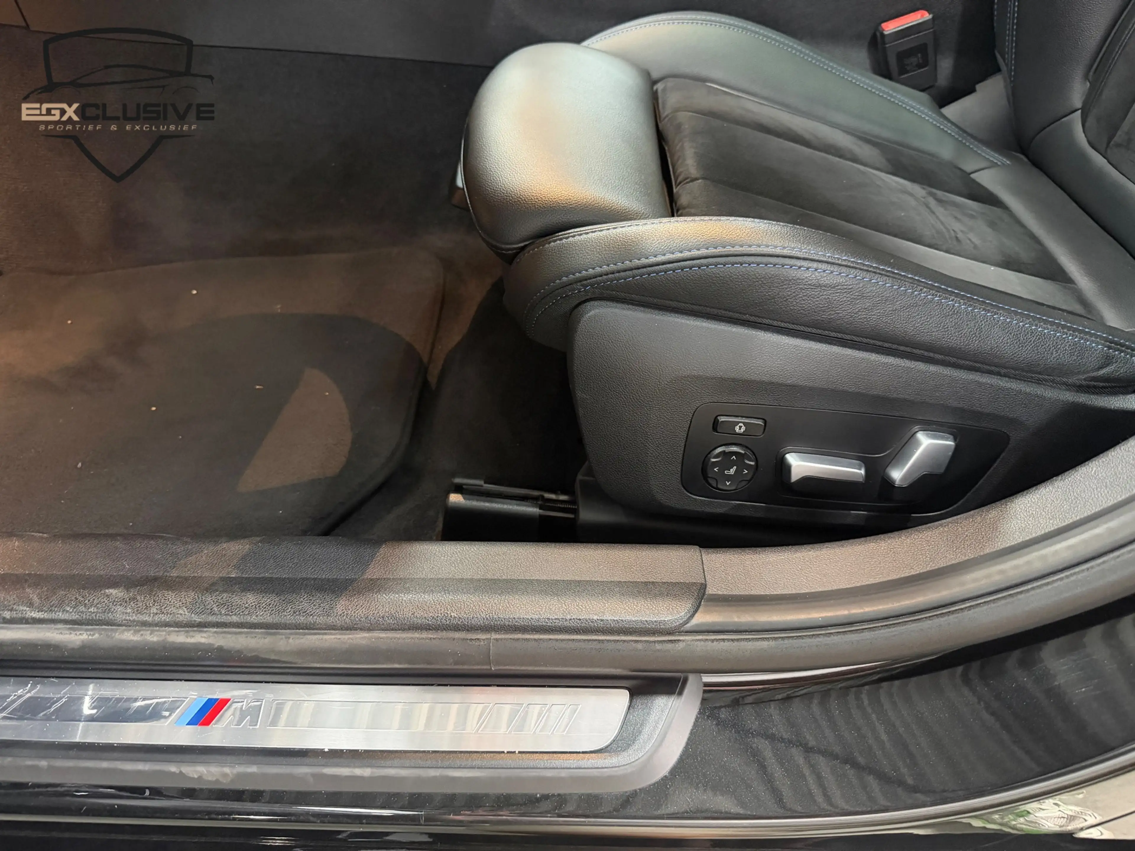BMW 330 3-serie Touring 330e High Executive M Pakket/Pano/ — photo 18