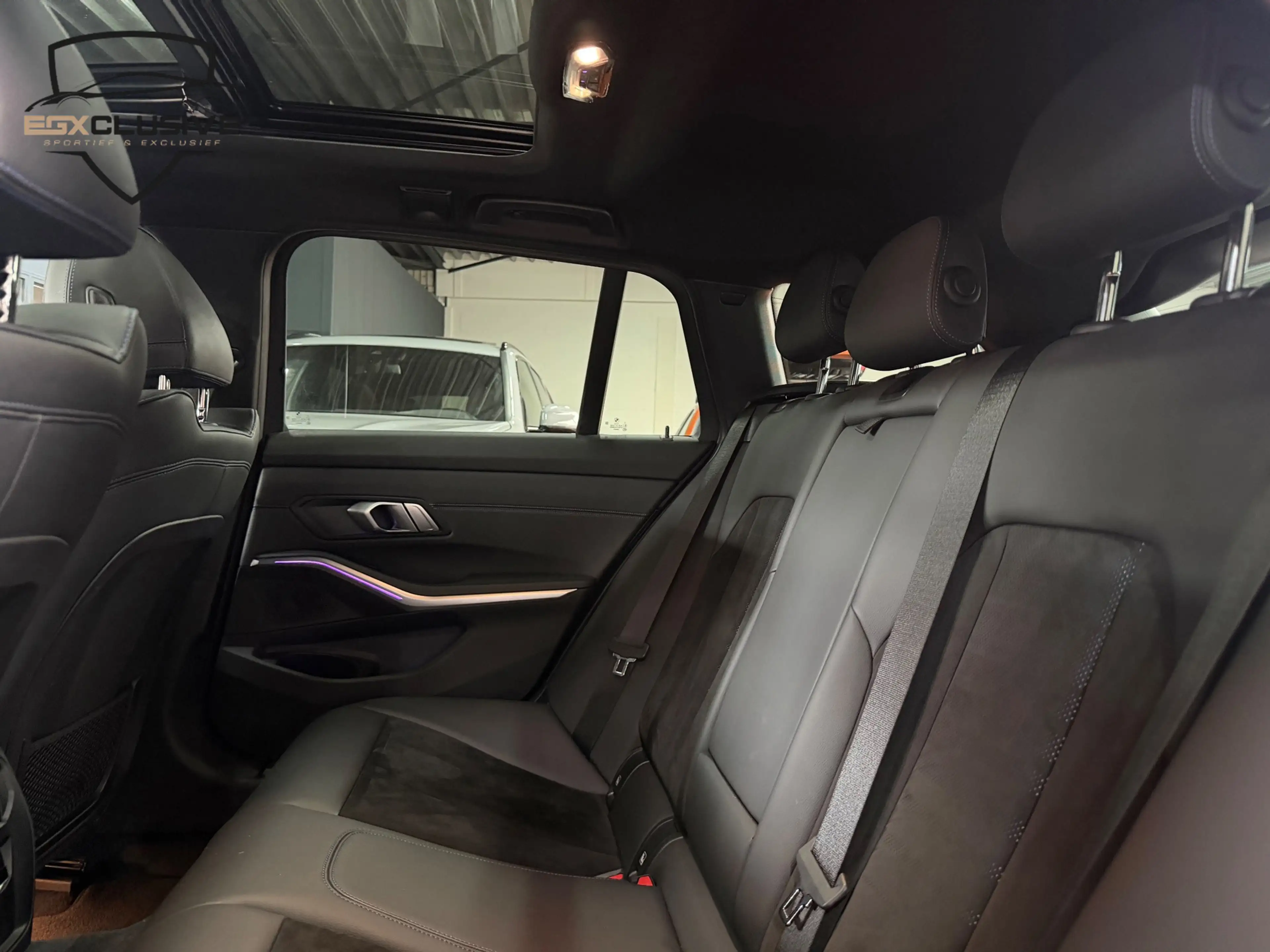 BMW 330 3-serie Touring 330e High Executive M Pakket/Pano/ — photo 28