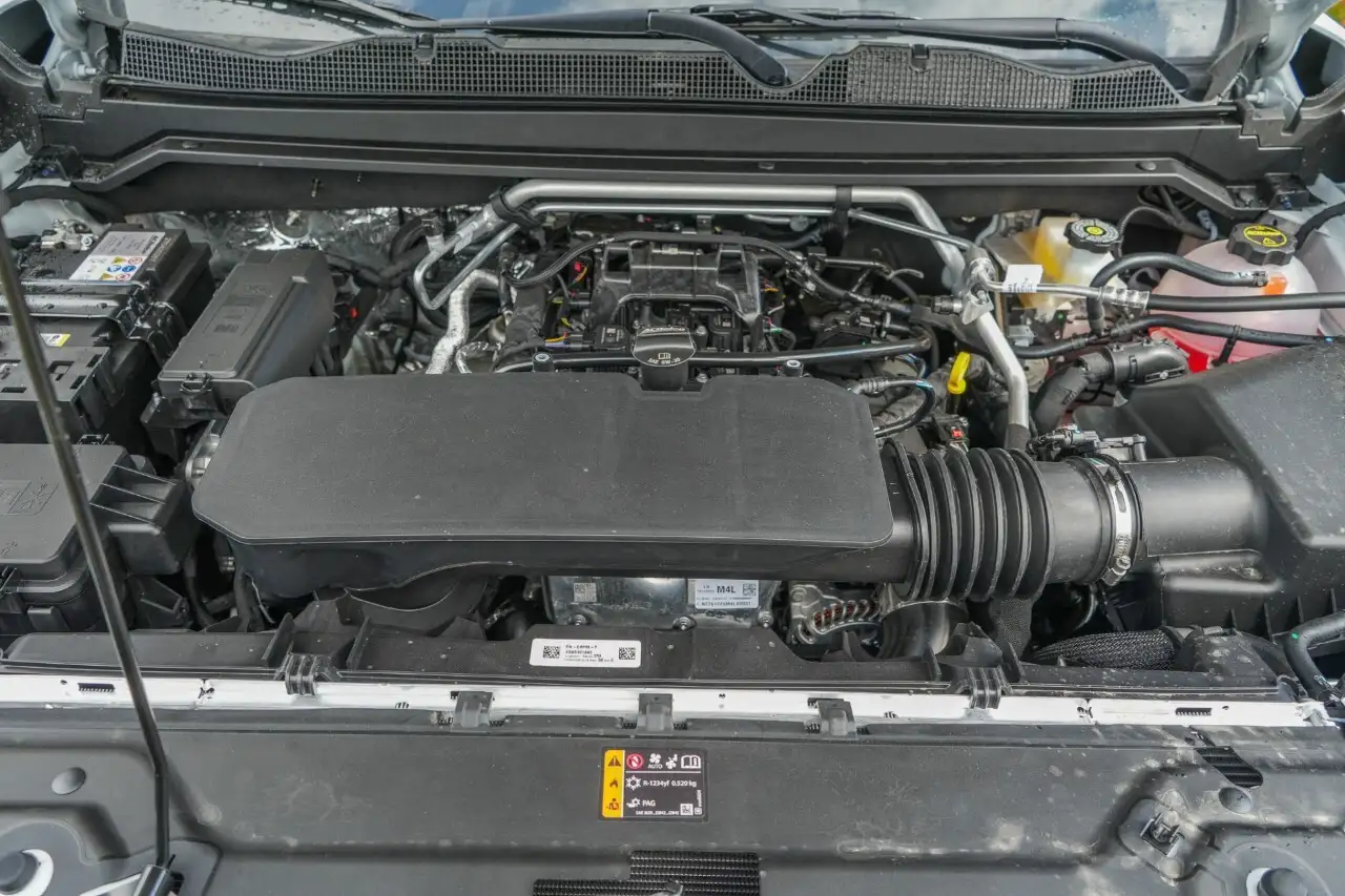 GMC Canyon photo GMC Canyon