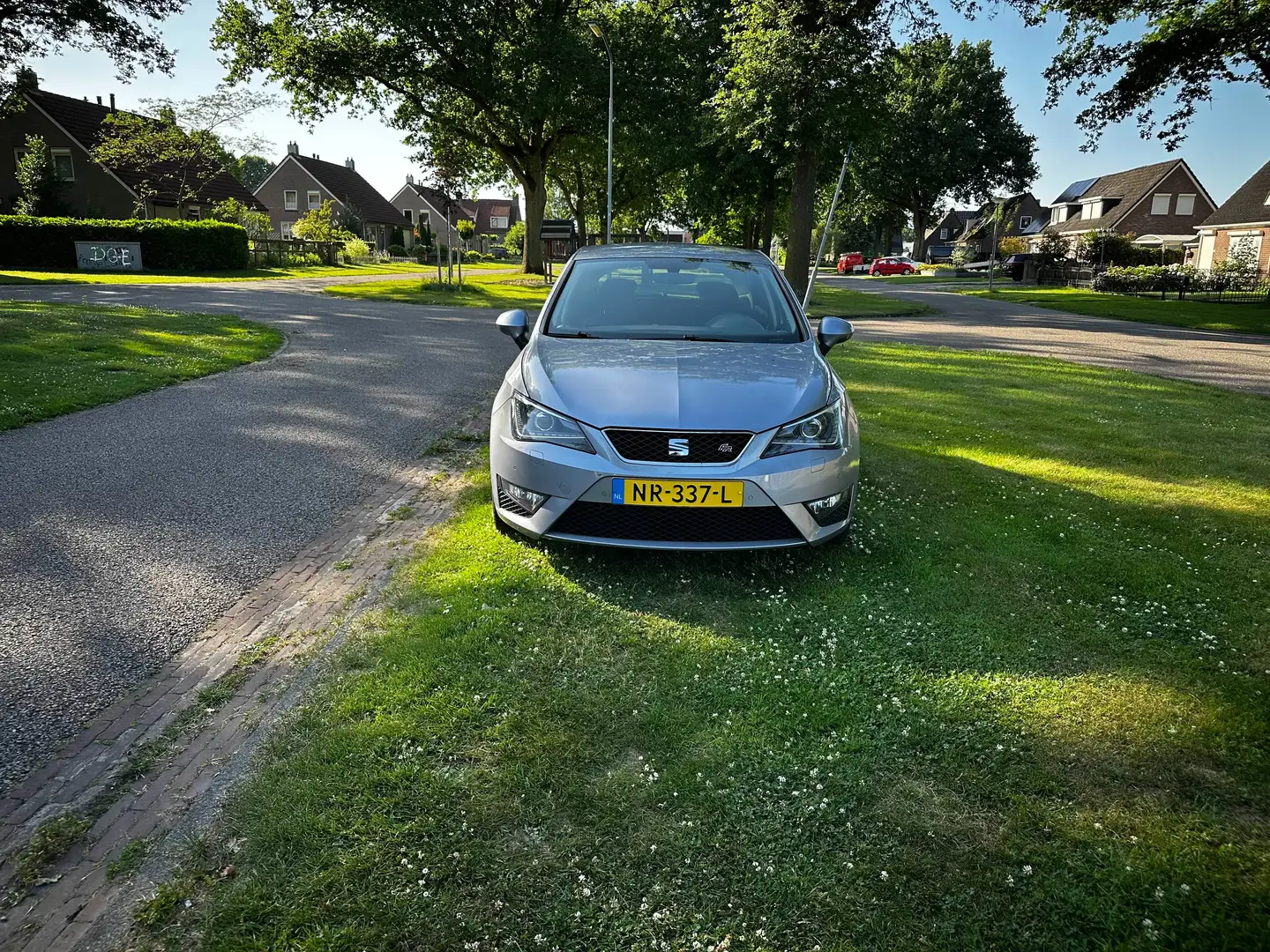 SEAT Ibiza Ibiza 1.0 EcoTSI FR Con. - 1