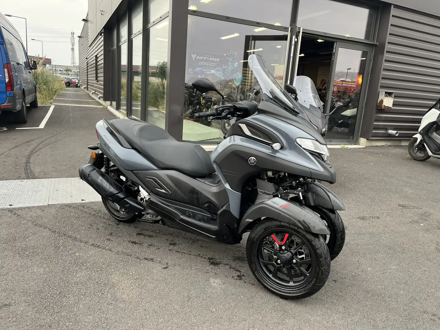 Yamaha TriCity Grau - 2