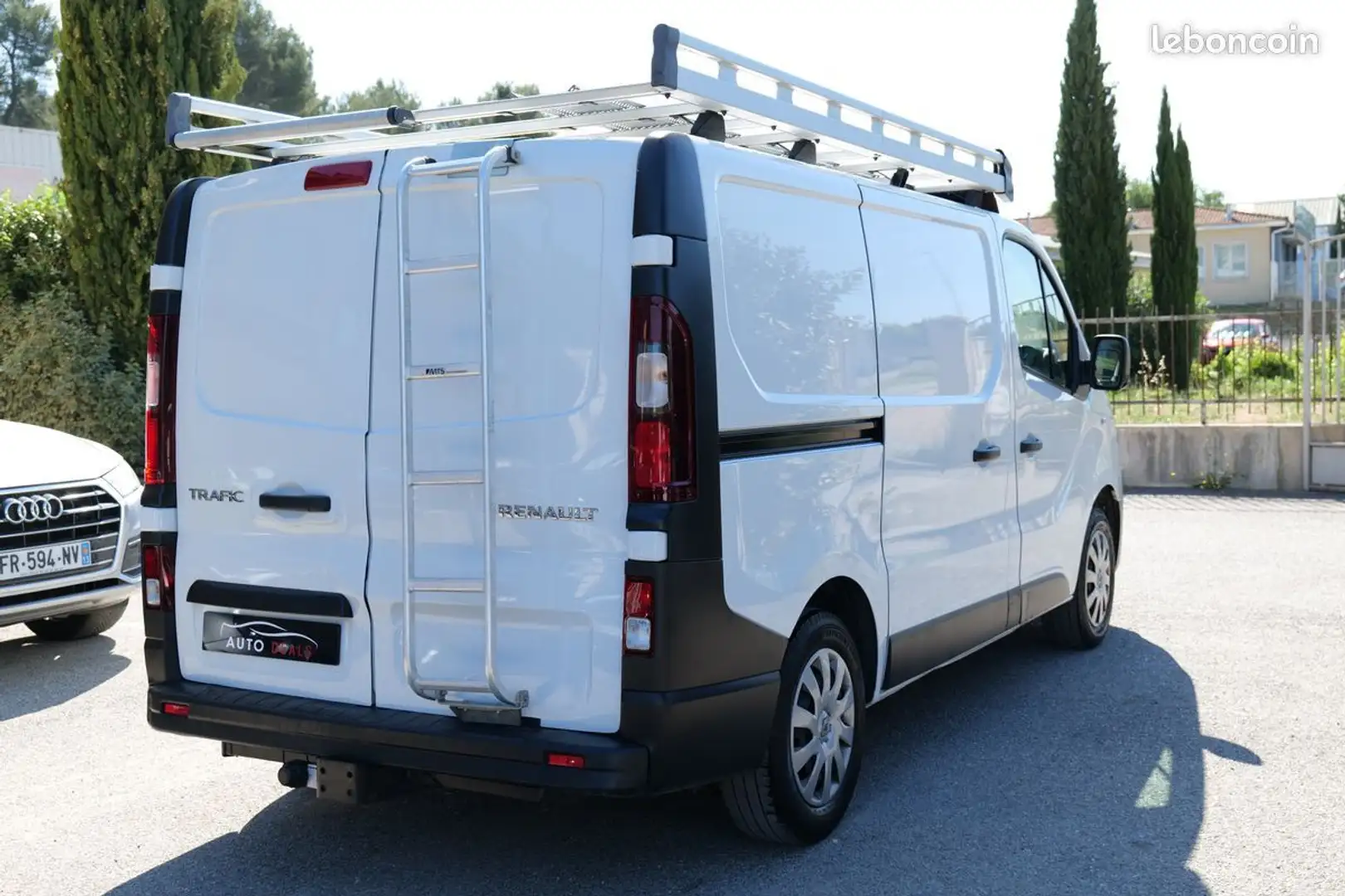 Renault Trafic iii (2) fourgon confort l1h1 2.0 dci 120 CH Blanc - 2