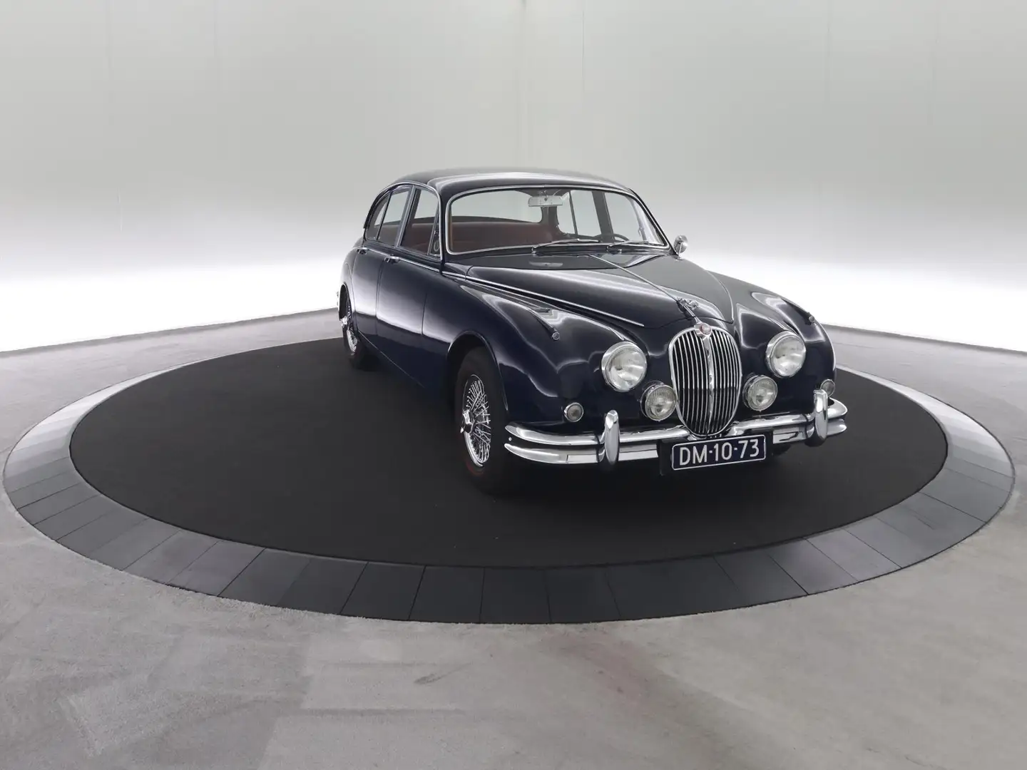 Jaguar MK II 3.8 | Restored | Perfect condition | Modrá - 2
