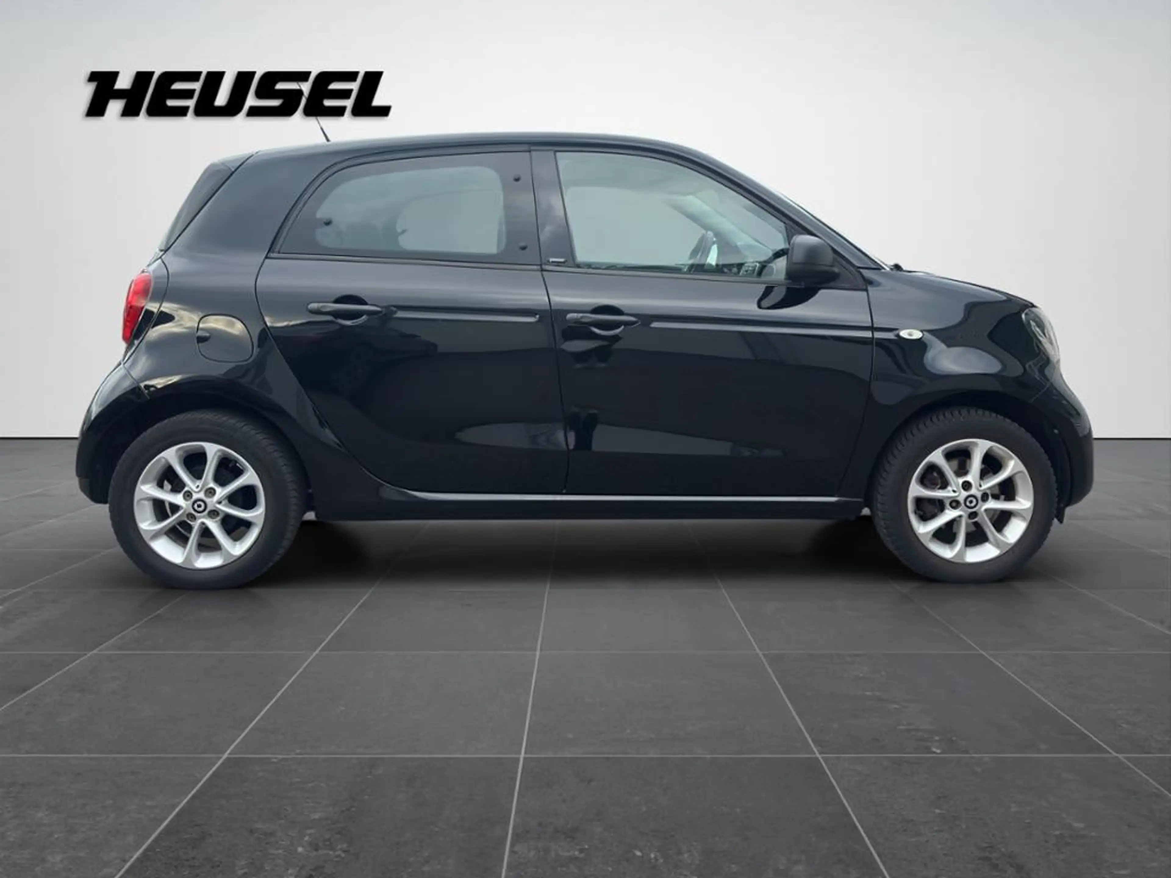 smart forFour *Verkauf im Kundenauftrag!* — photo 4