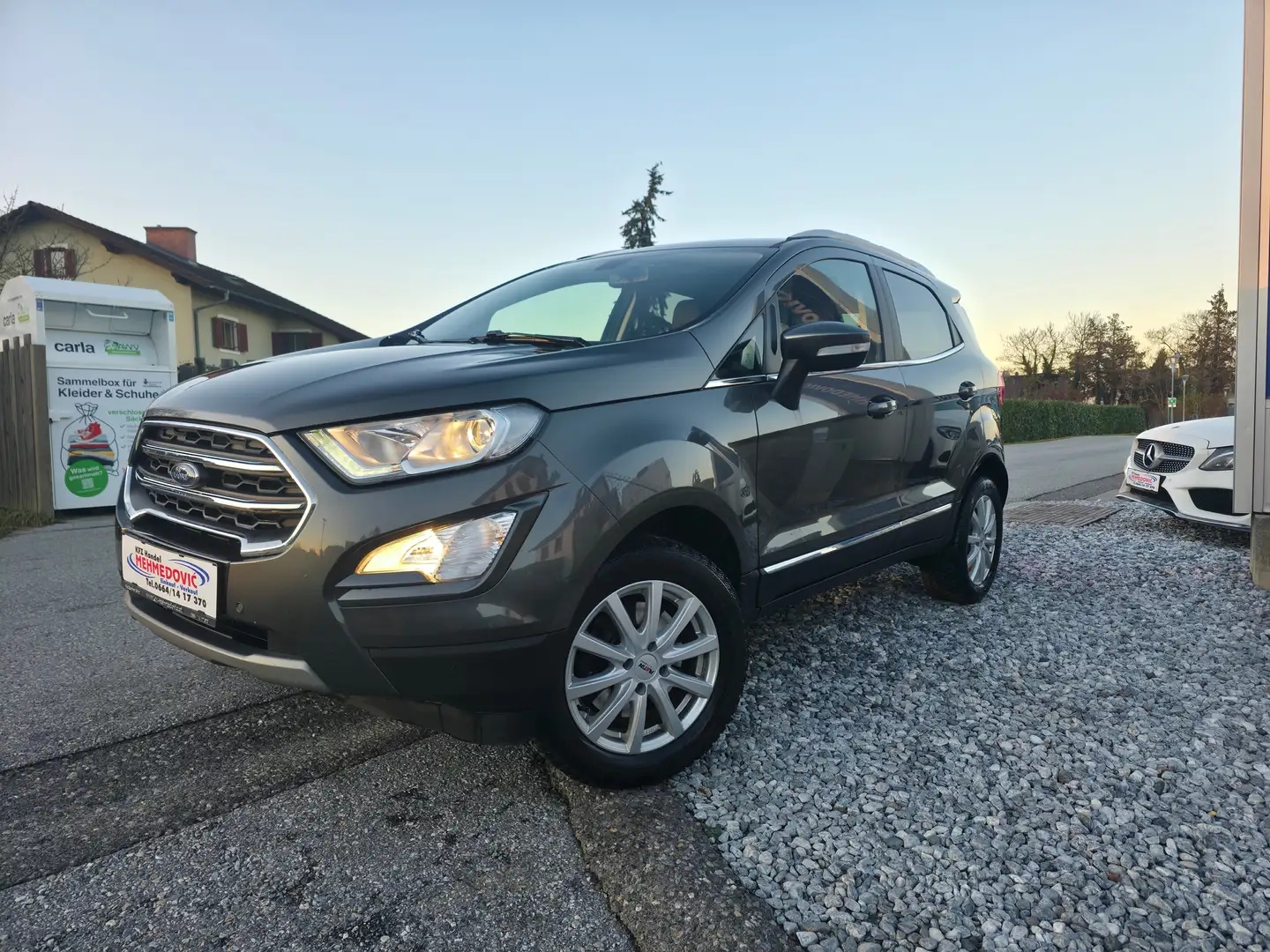 Ford EcoSport Titanium Grau - 1