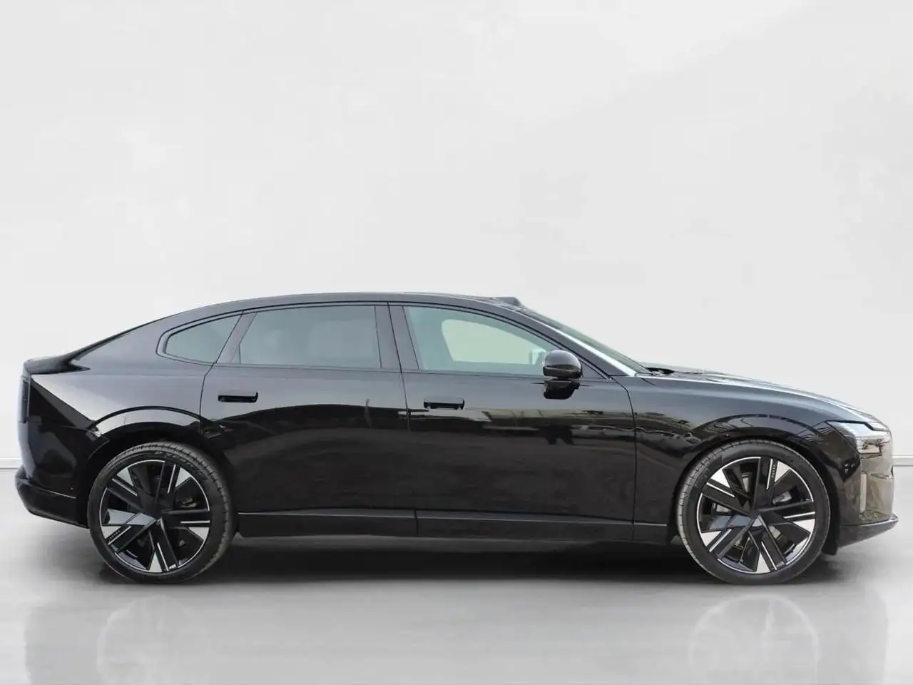 Volvo ES90 2026