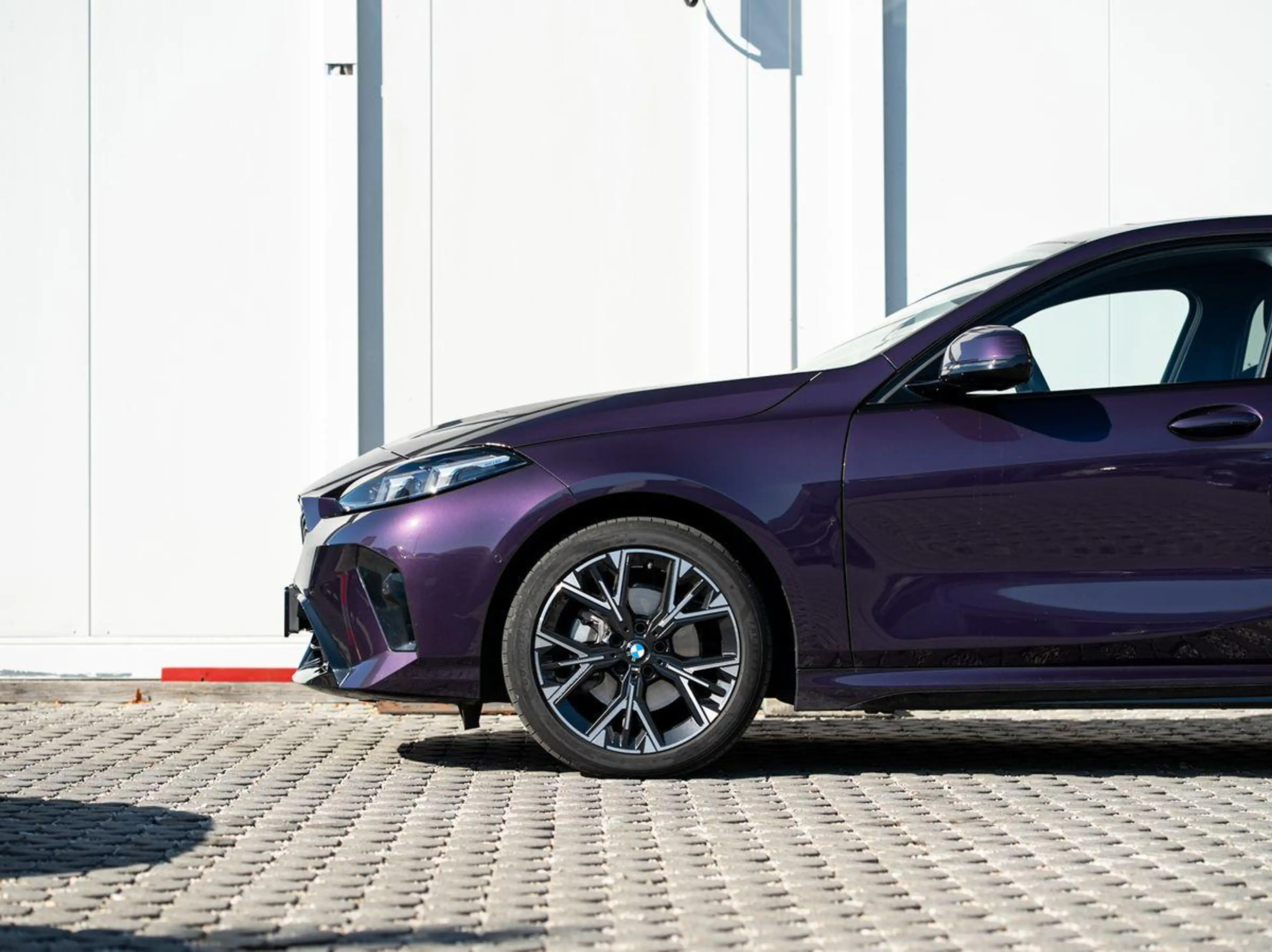 BMW 118 d M-Sport PANO KoZg aLED DrAssPlus Wireless — photo 9