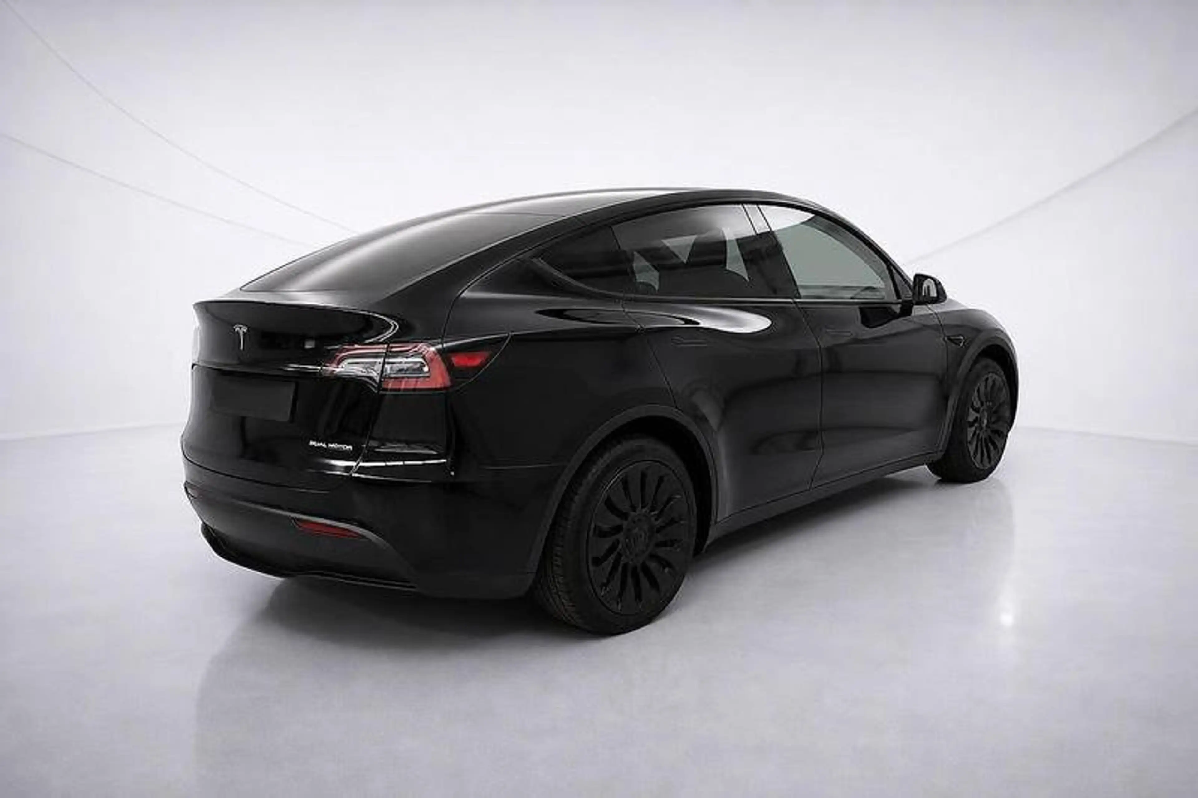 Tesla Model Y Long Range Dual Motor AWD 75 kWh Pano/WPU — photo 5