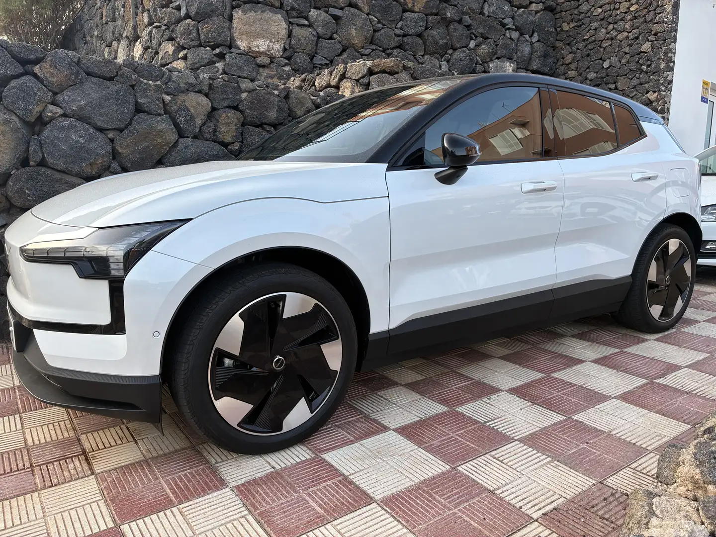 Volvo EX30 Twin Ultra AWD Blanco - 1