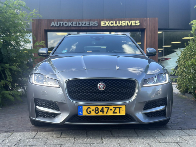Jaguar XF Sportbrake 2.0d Chequered Flag R Sport Panoramadak — photo 3