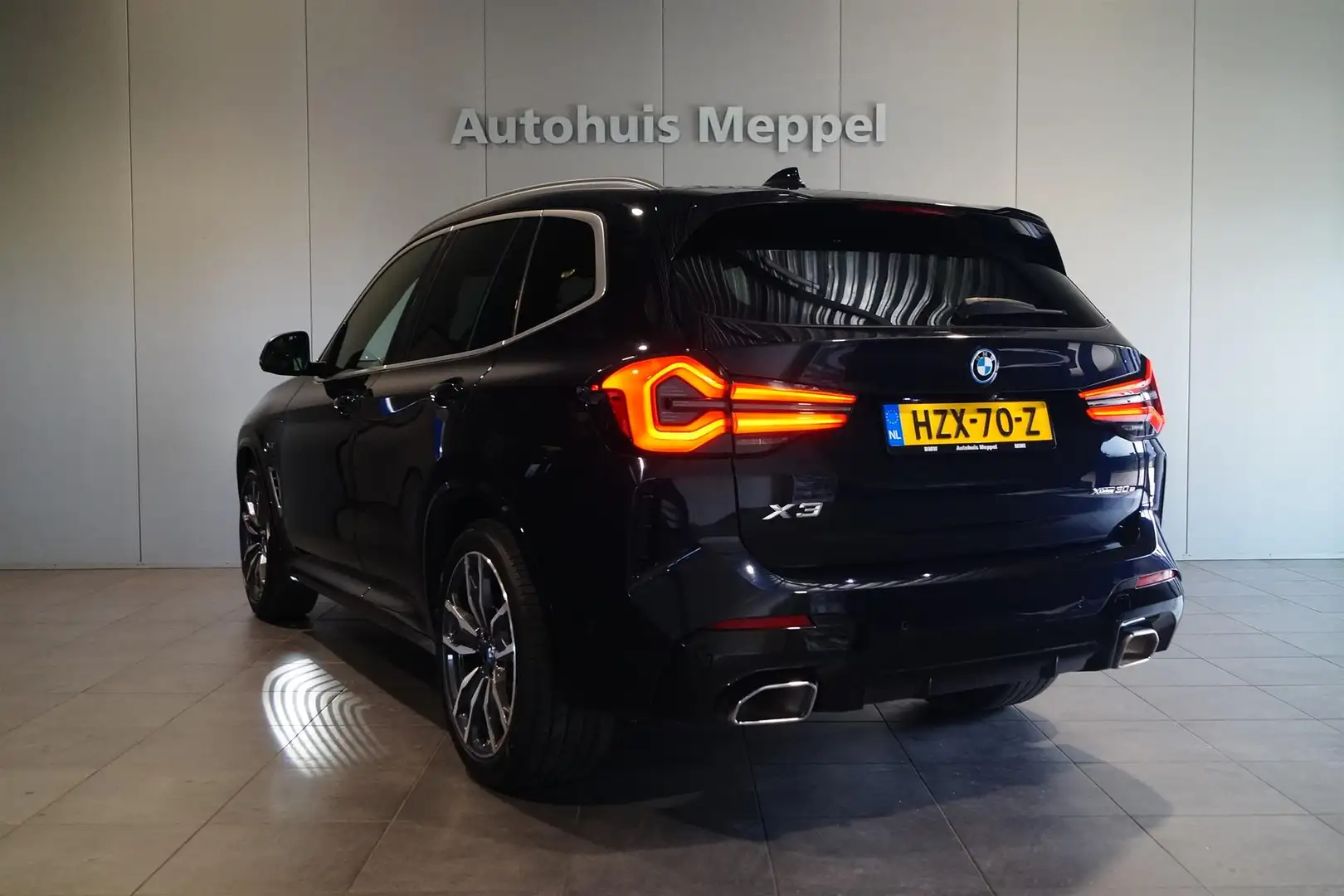 BMW X3 xDrive30e M-Sport/// | H/K Sound | 360 camera | He Noir - 2