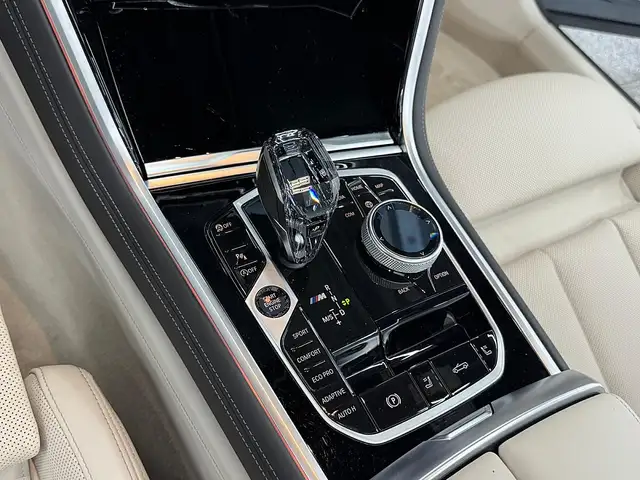 BMW M850 i xDrive Aut. Ansicht 30