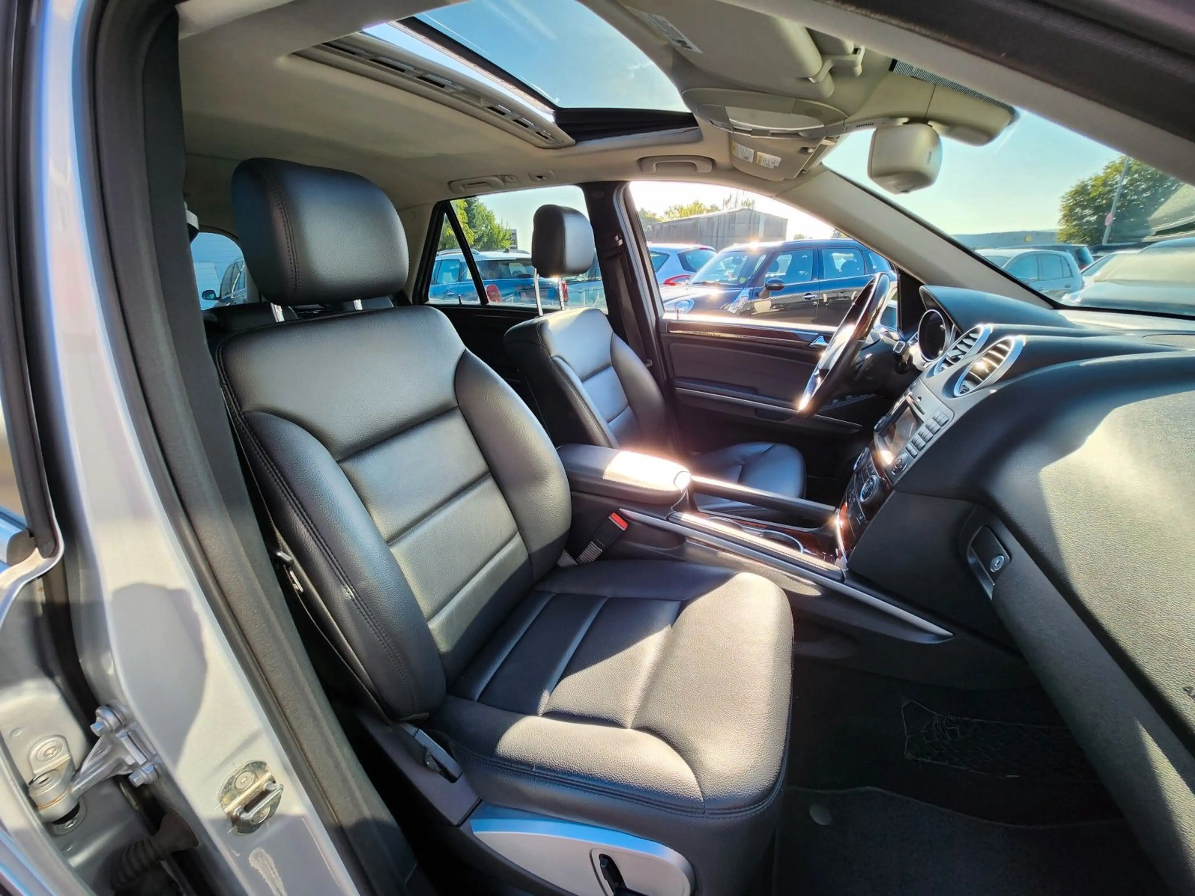 Mercedes-Benz ML 350 CDI 4MATIC LEDER/EL.SD/KAMERA — photo 16