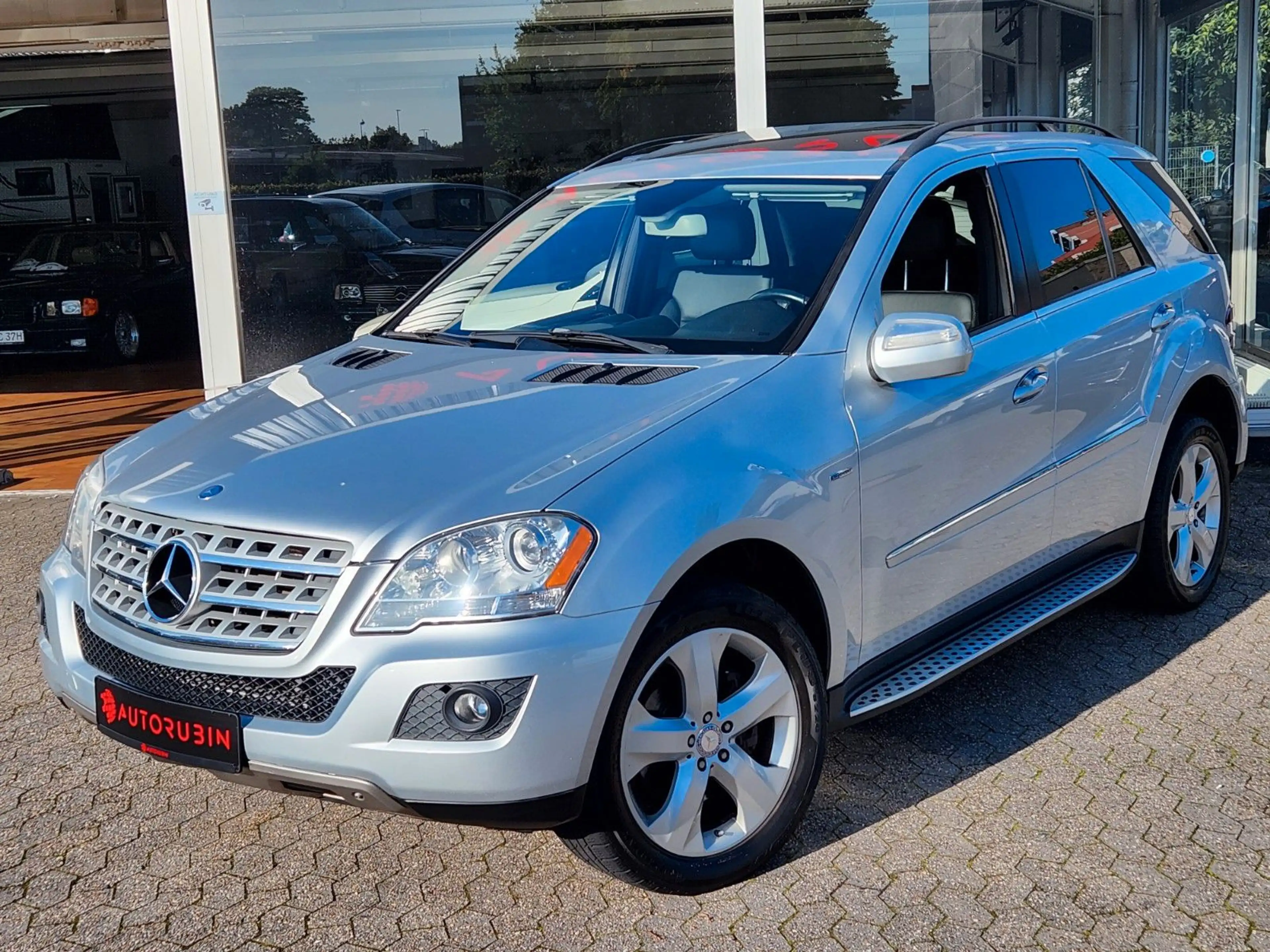 Mercedes-Benz ML 350 CDI 4MATIC LEDER/EL.SD/KAMERA — photo 5