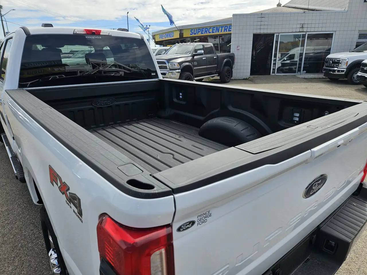 Ford F 350 снимка Ford F 350