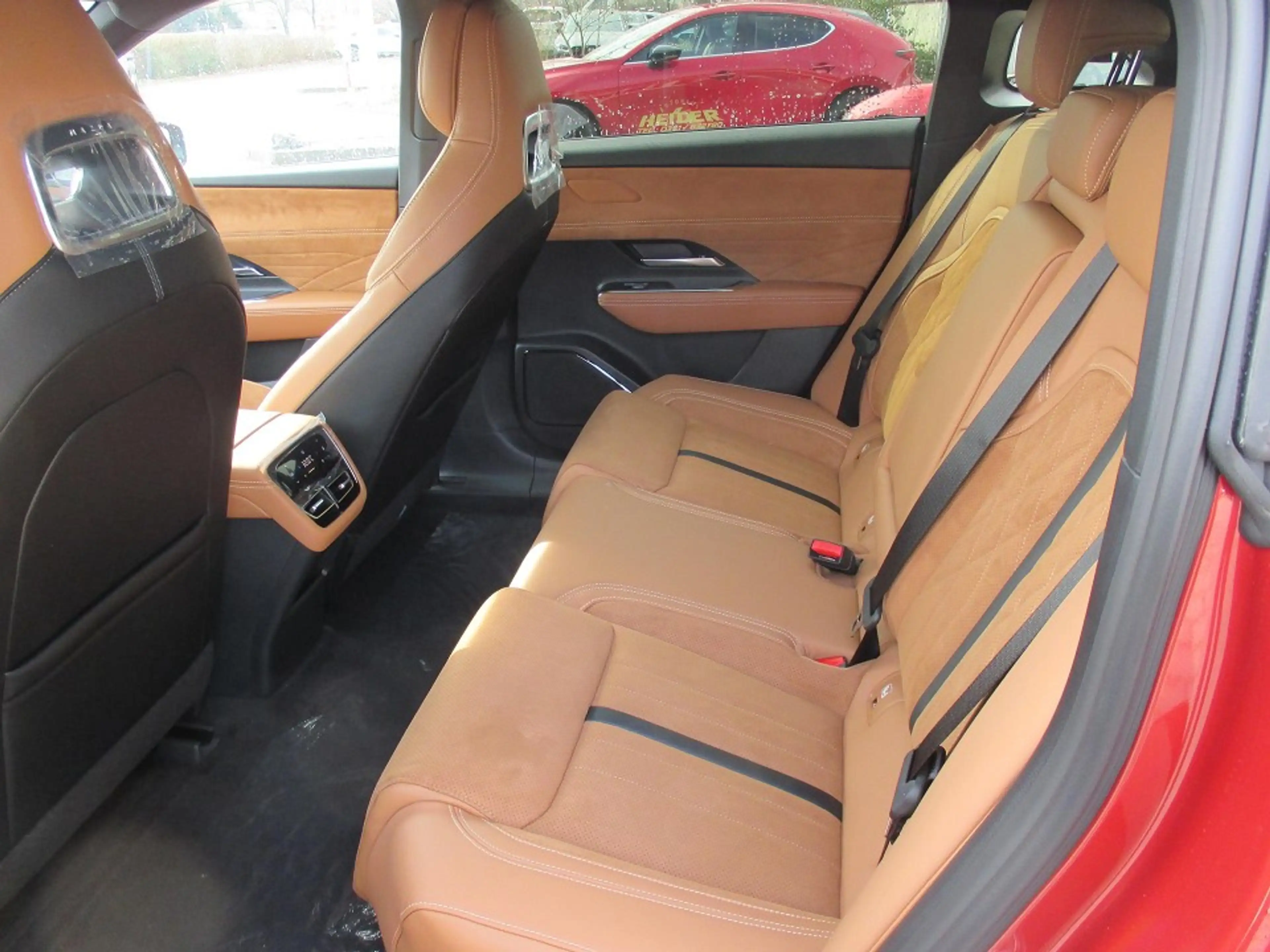 Mazda 6e 5HB EV 258 1AT RWD Takumi Plus — photo 15