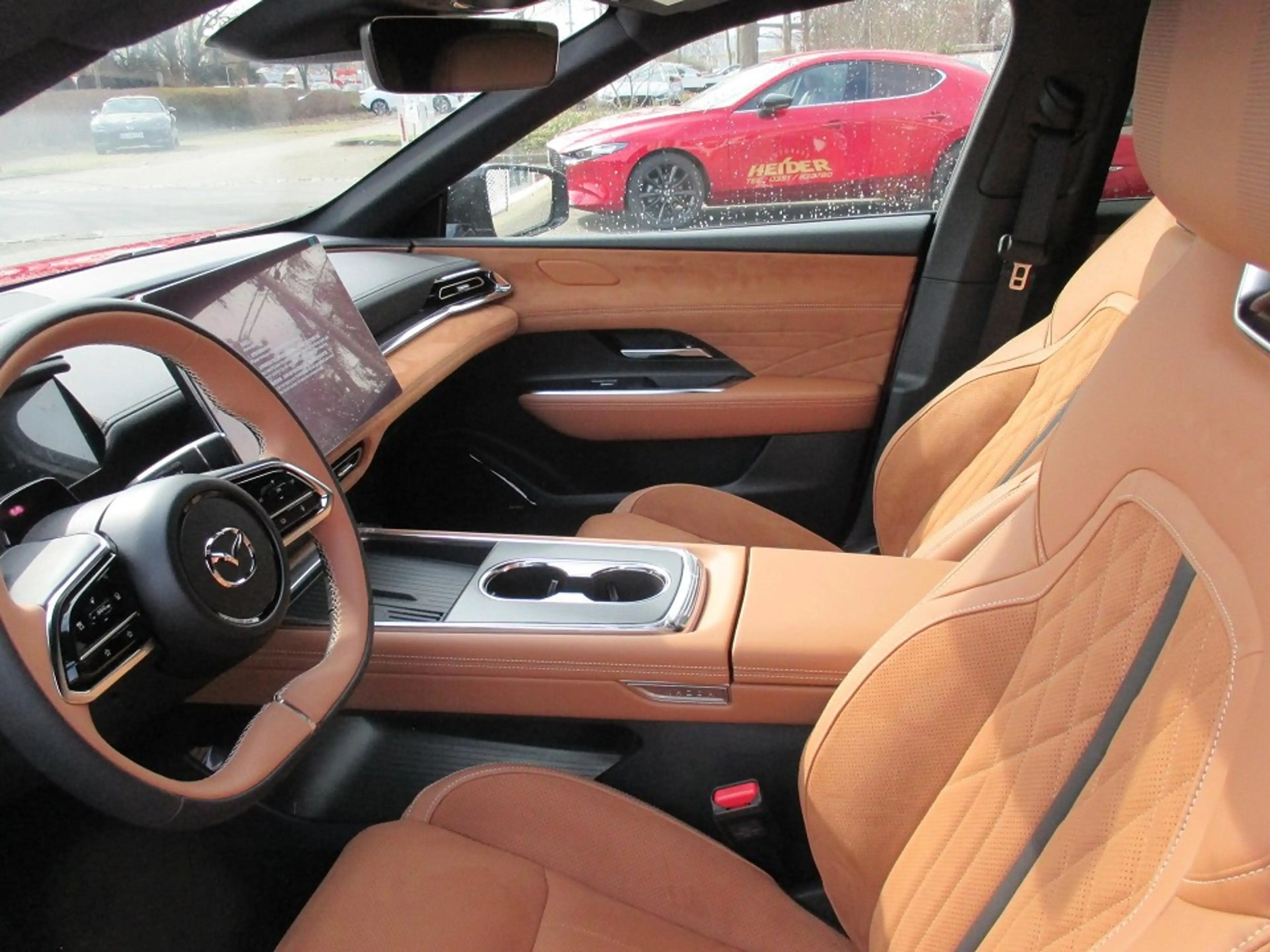 Mazda 6e 5HB EV 258 1AT RWD Takumi Plus — photo 13