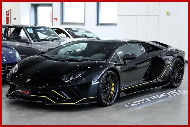 Lamborghini Aventador