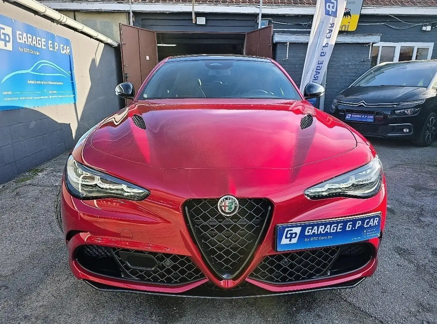 Alfa Romeo Giulia 2.9 Bi-Turbo Quadrifoglio | | CARBON PACK | SPARCO Rood - 2