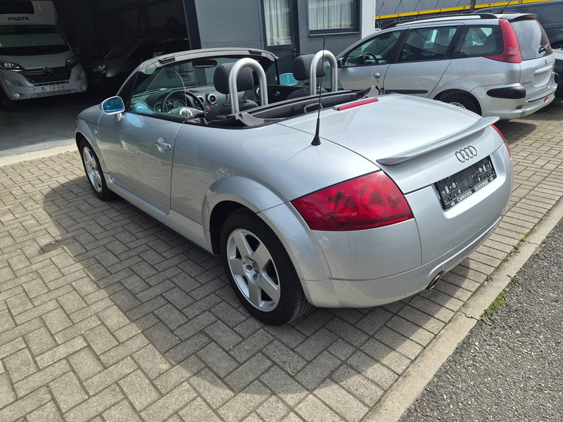 Audi TT 1.8 Turbo 20v — photo 3