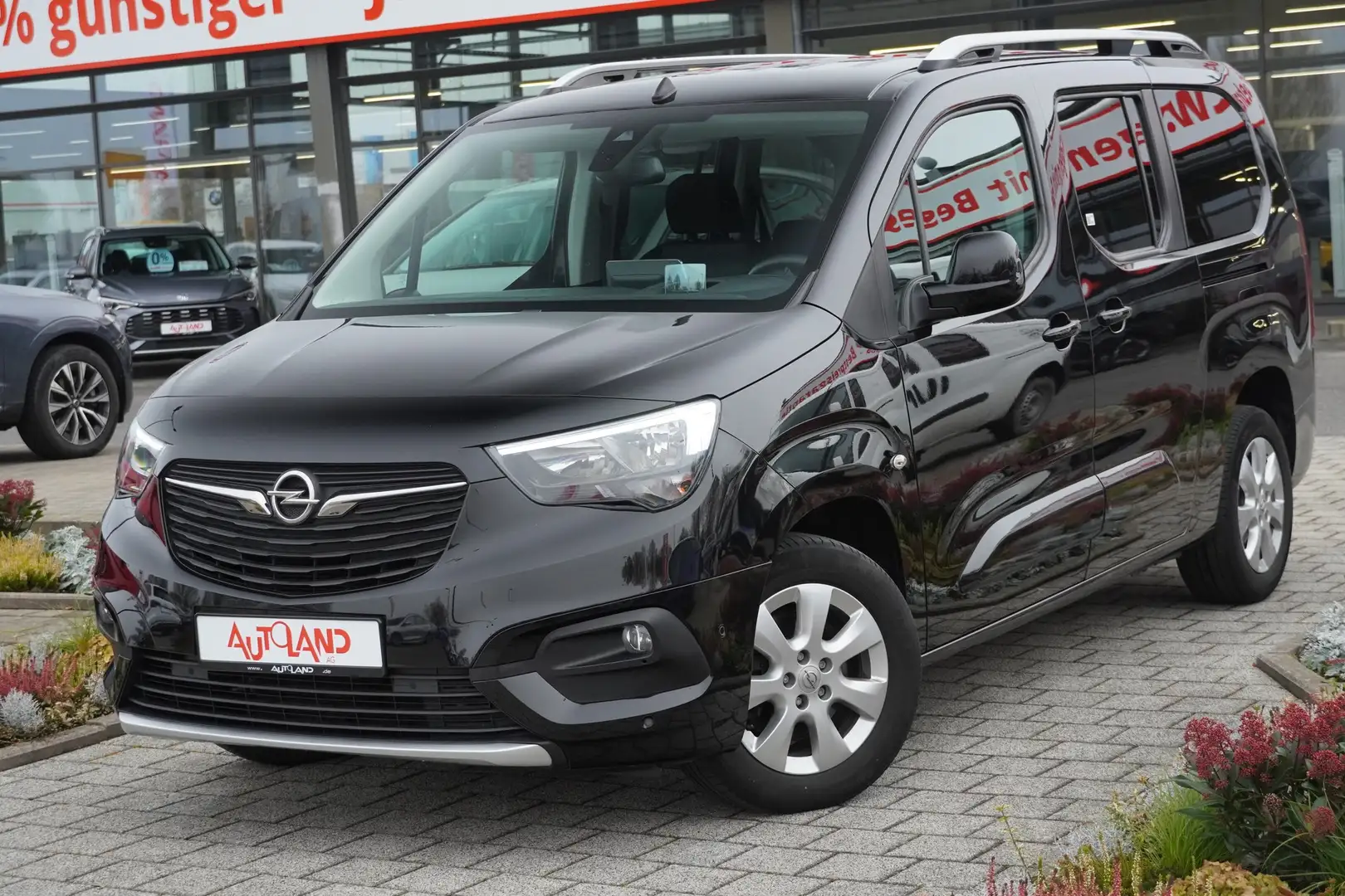 Opel Combo Life E 1.5 CDTI XL Navi Head-Up Kamera DAB Schwarz - 2