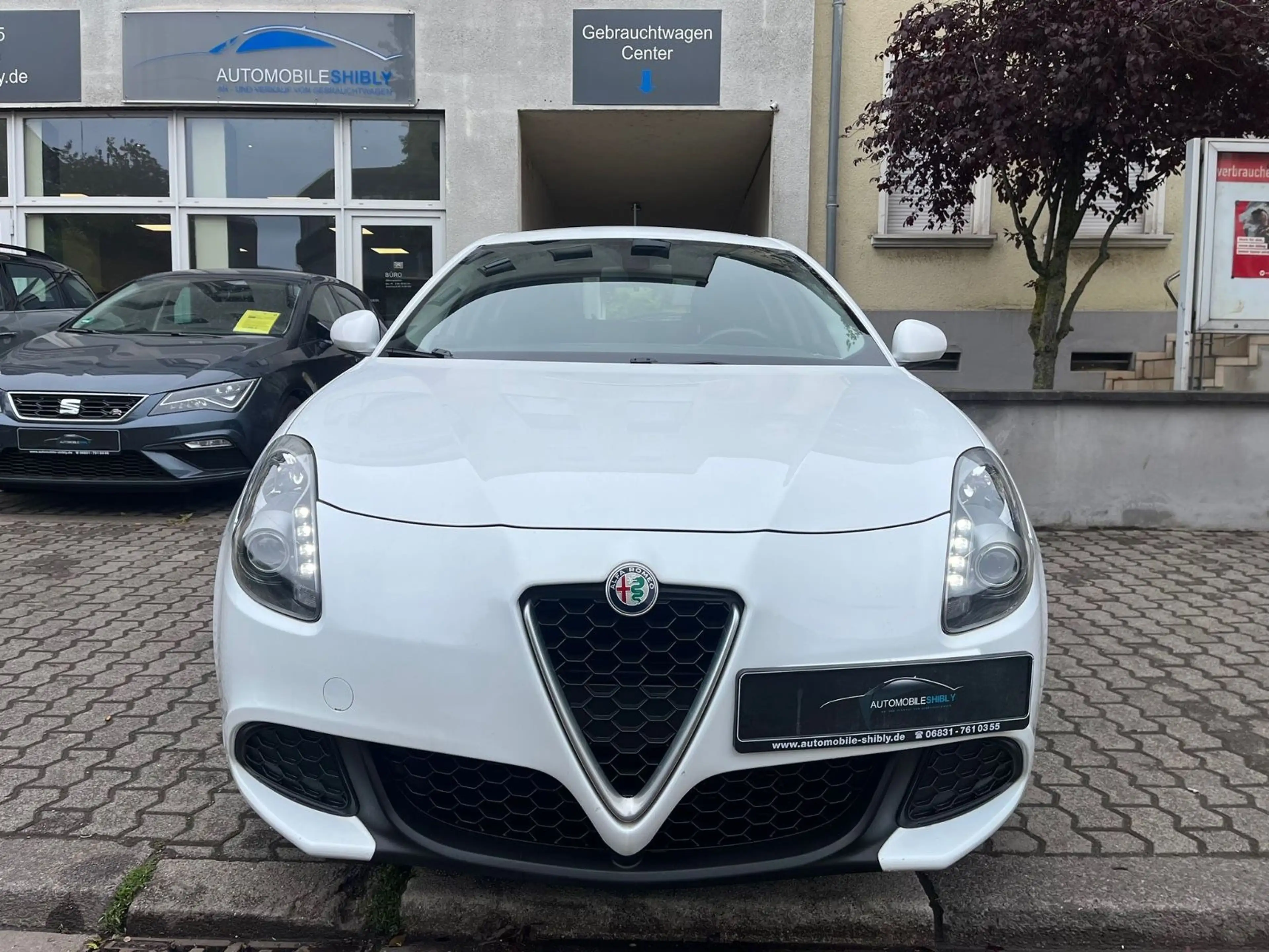 Alfa Romeo Giulietta 1.6 JTDm 16V TCT Super, Automatik,E6 — photo 2
