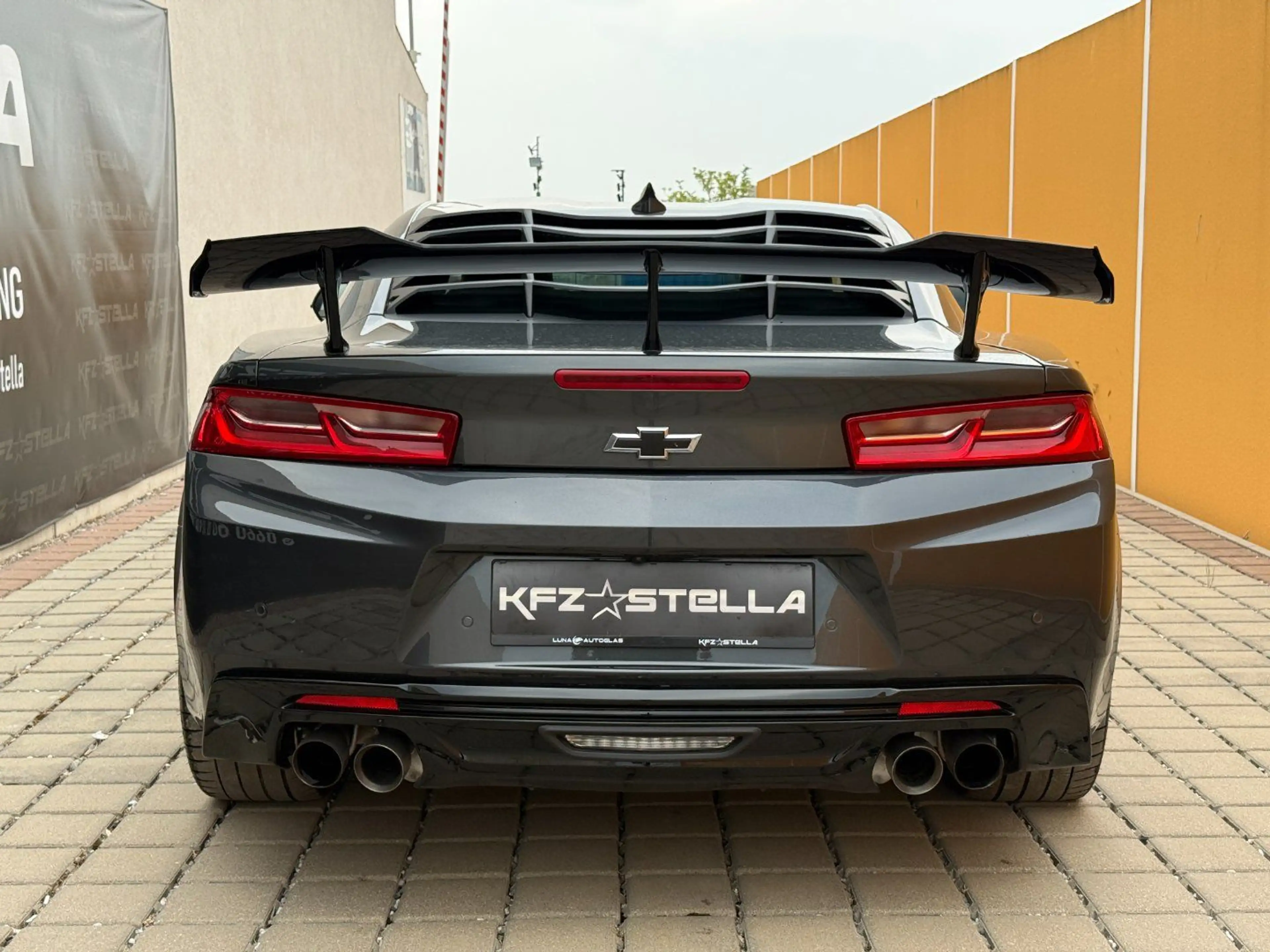 Chevrolet Camaro 6.2 V8 — photo 5