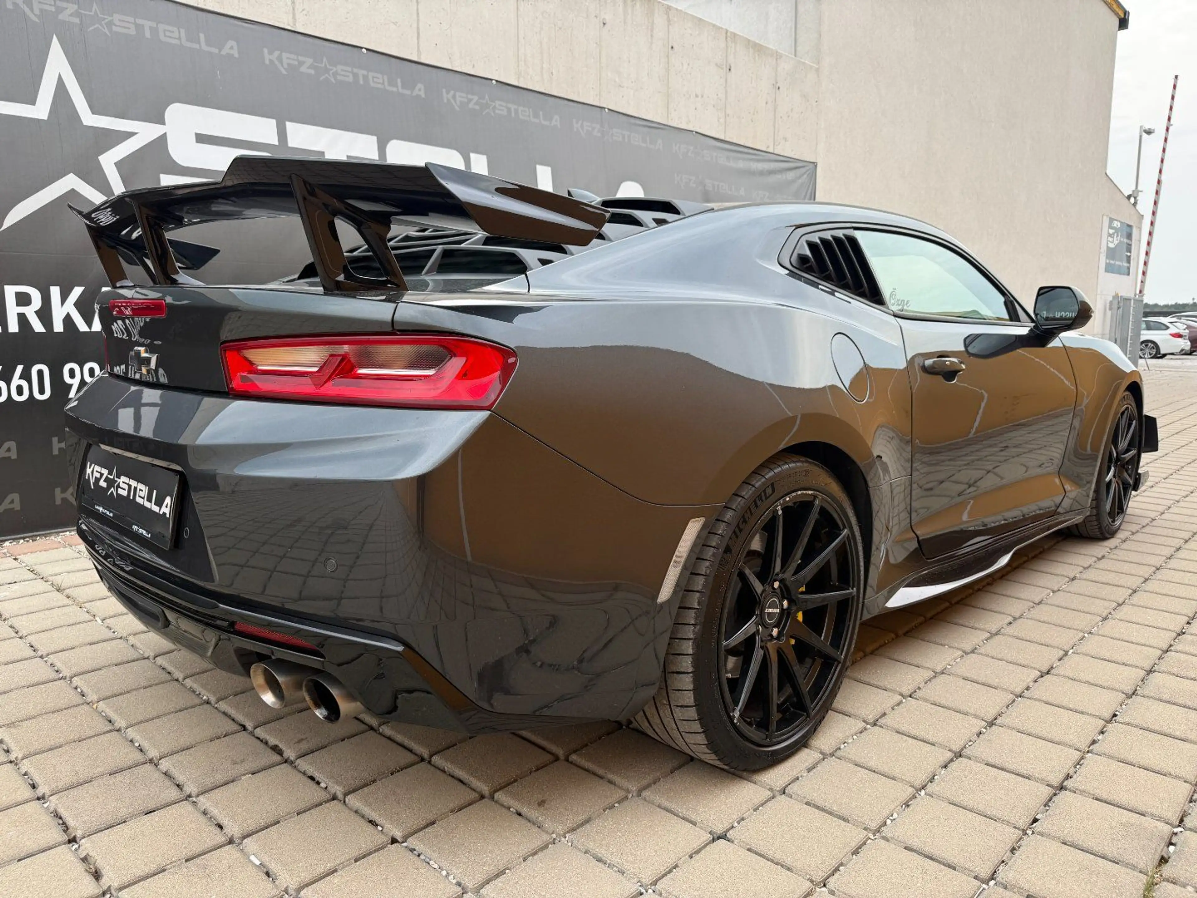 Chevrolet Camaro 6.2 V8 — photo 4